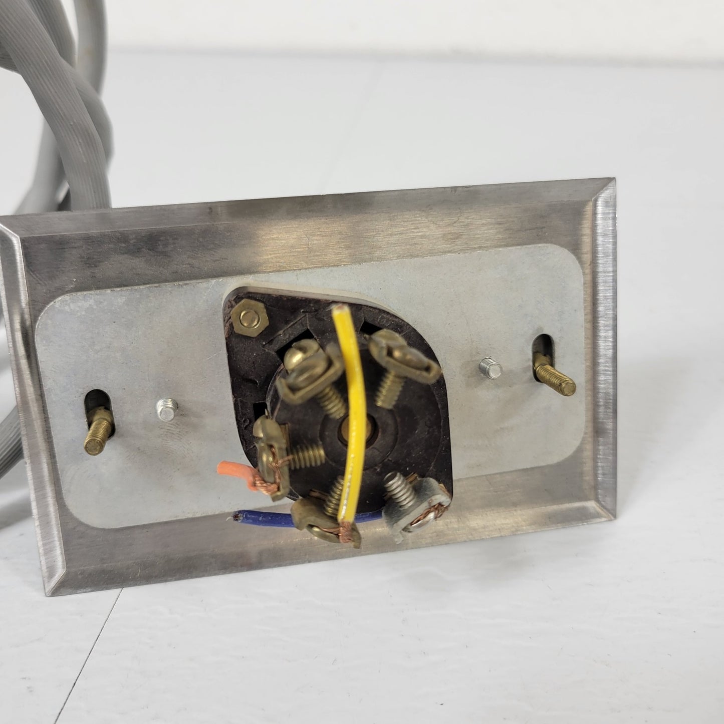 FARADAY Call Button Plastic Locking Button Reset Switch Metal Wall Plate