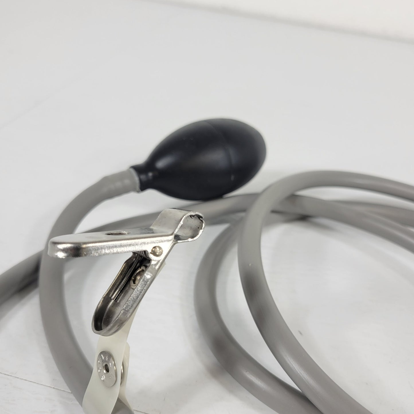 Executone Ball Call Cord Bedside Clip Air Powered 1/4" Inch Plug Nurse