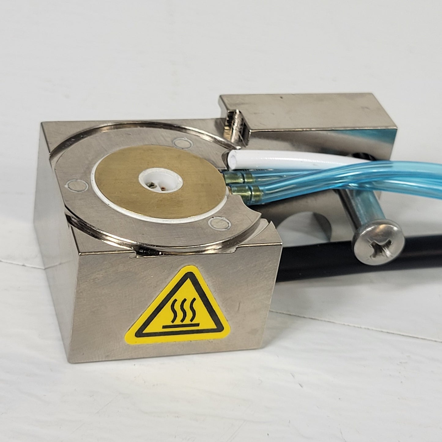 Bruker Veeco 840-016-984 AFM Dimension Icon Heater Base Fluid Gas Heater Block