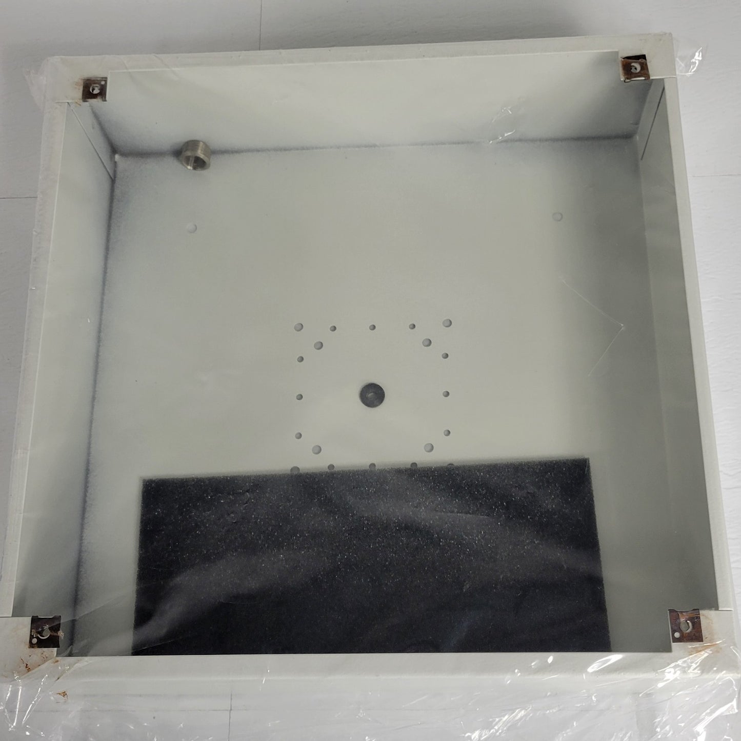 Valcom Speaker Mounting Box 12-3/4" X 12-3/4" X 4" White Back Box