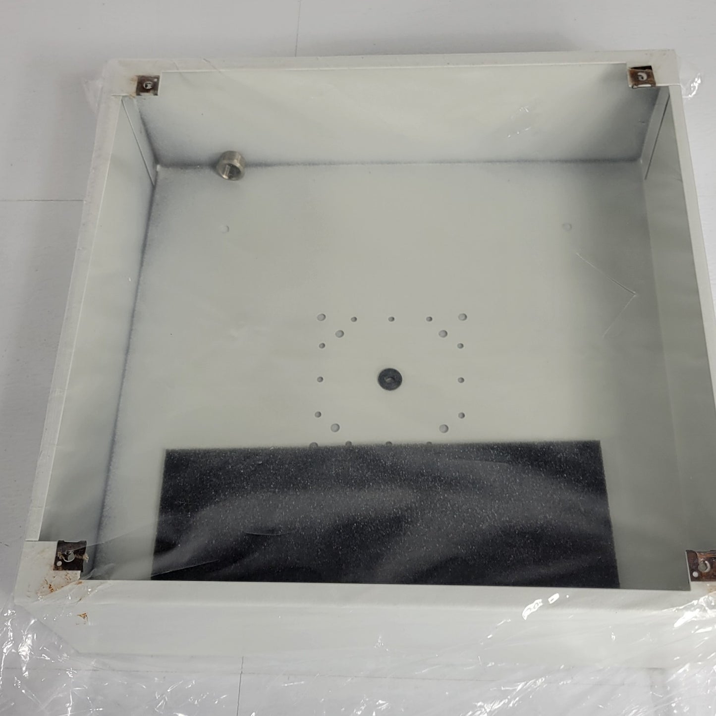 Valcom Speaker Mounting Box 12-3/4" X 12-3/4" X 4" White Back Box