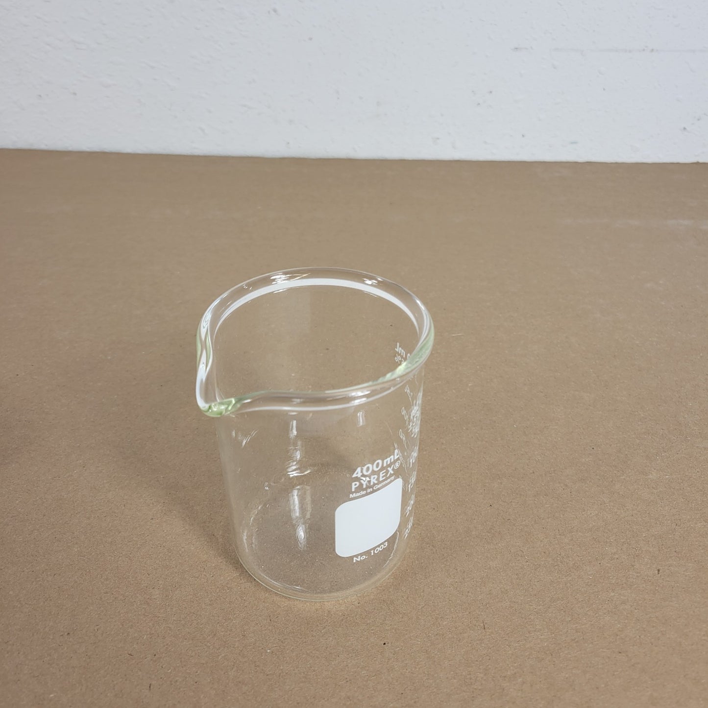 400 mL Pyrex Heavy Duty Griffin Beaker 1003-.4L Graduated