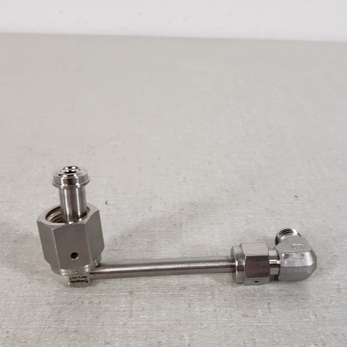 Swagelok Male to Female 1/4" VCR 90 Degree Fitting HY-LOK 316 Stainless Stee K3F