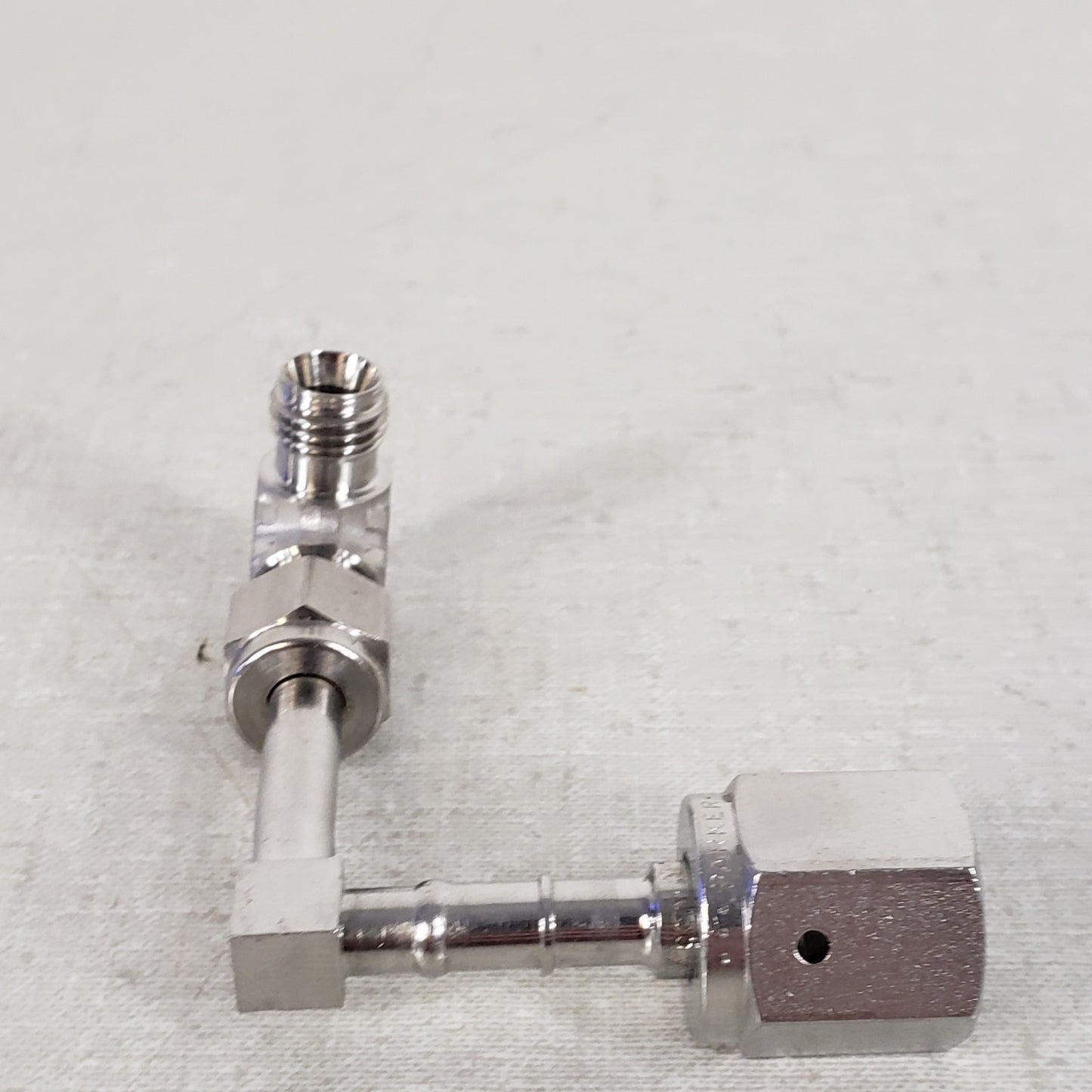 Swagelok Male to Female 1/4" VCR 90 Degree Fitting HY-Lok 316 K3F P-316L