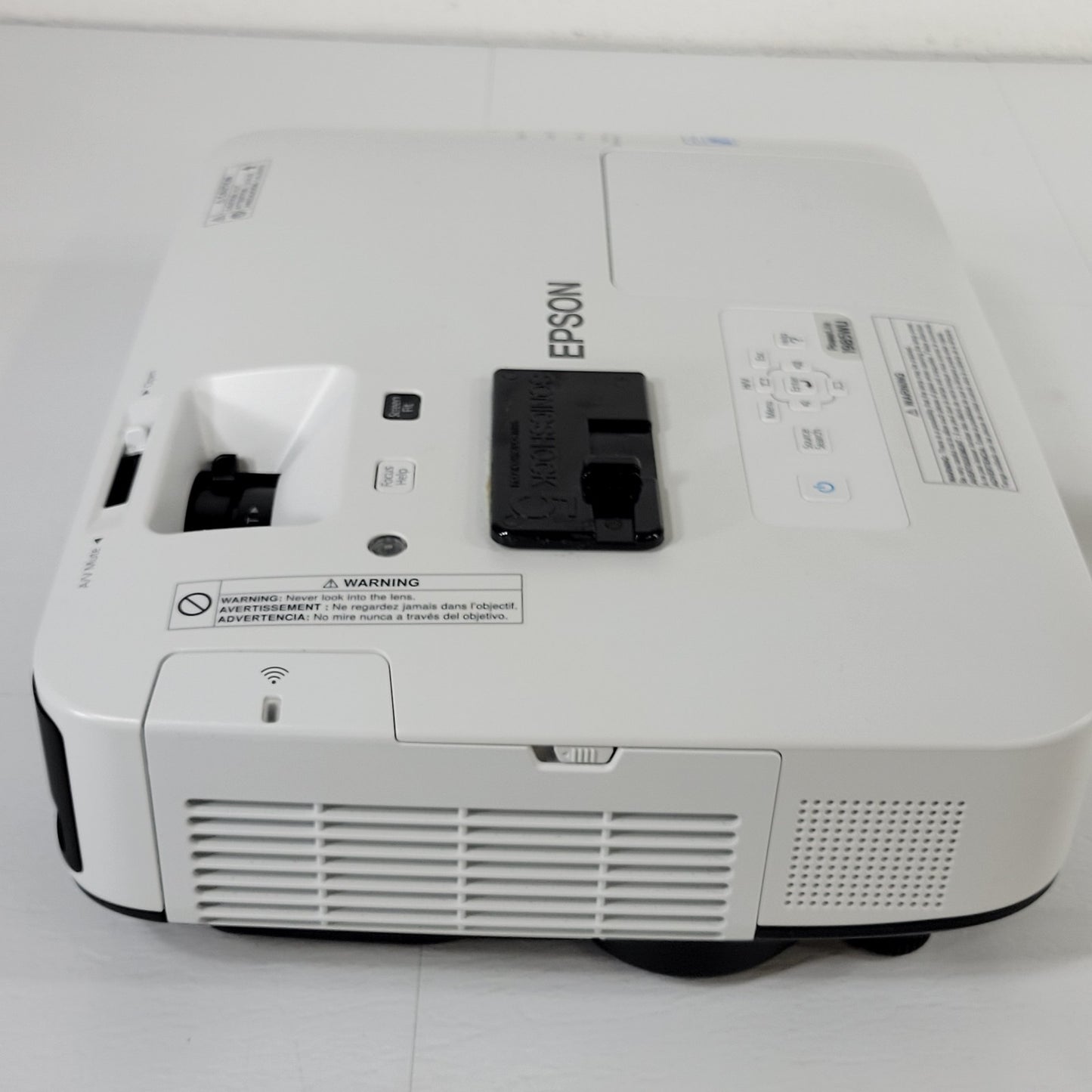 Epson H619A Power Lite 1985WU 3LCD Projector WUXGA 1080p 2150 Lamp Hours