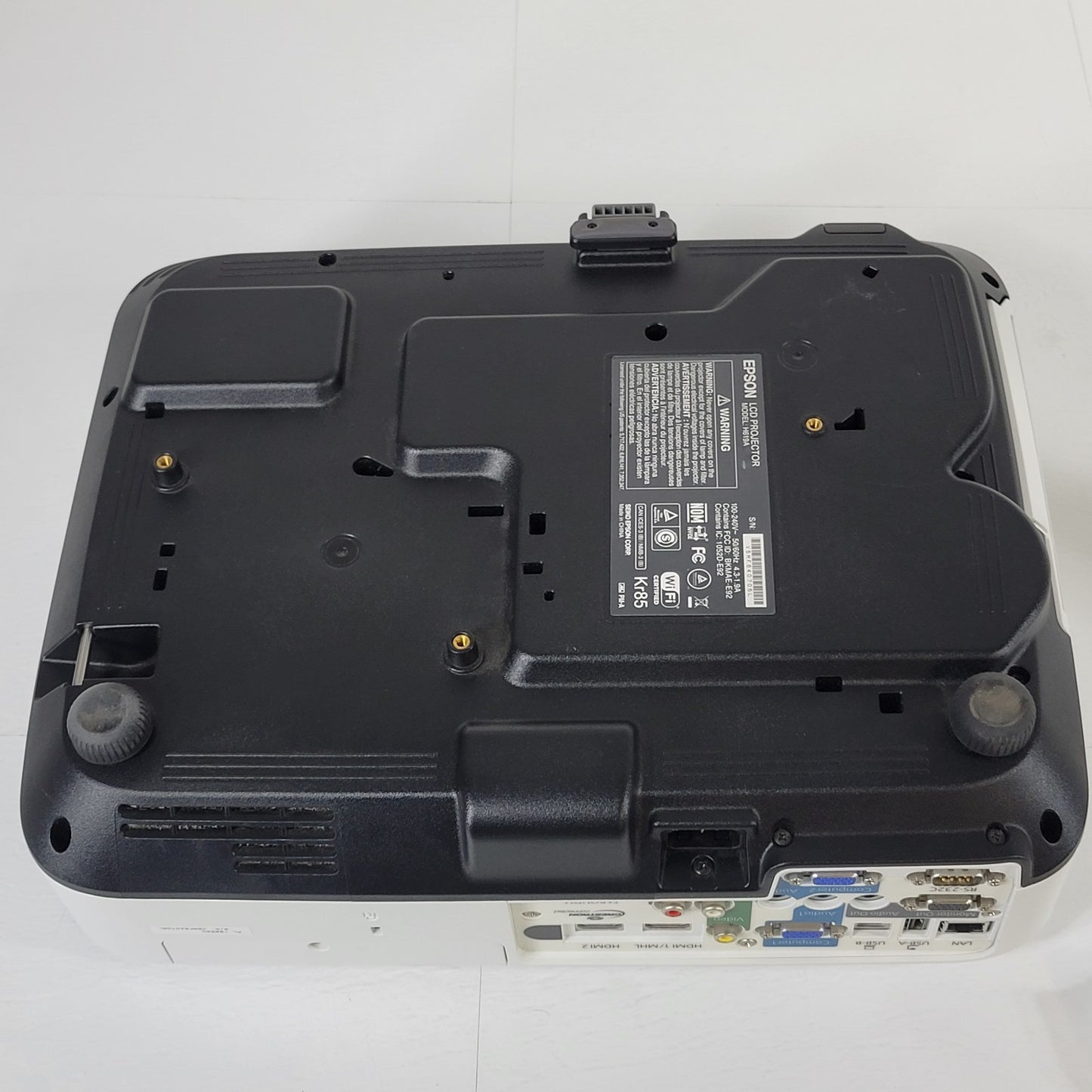 Epson H619A Power Lite 1985WU 3LCD Projector WUXGA 1080p 2150 Lamp Hours