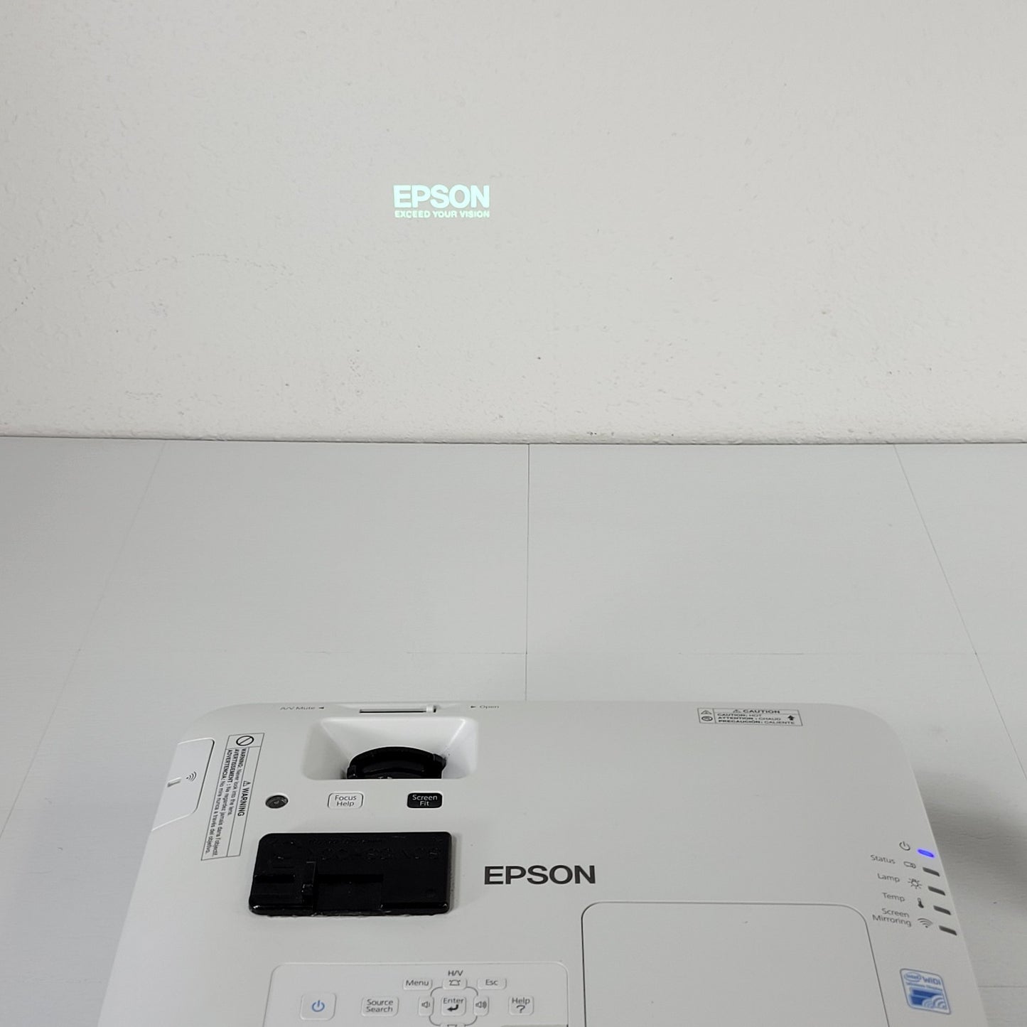 Epson H619A Power Lite 1985WU 3LCD Projector WUXGA 1080p 2150 Lamp Hours