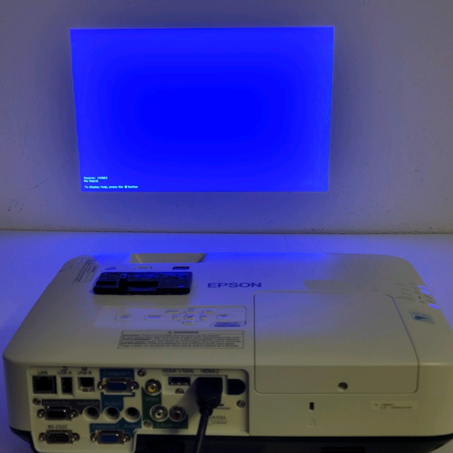 Epson H619A Power Lite 1985WU 3LCD Projector Under 2000 Lamp Hours