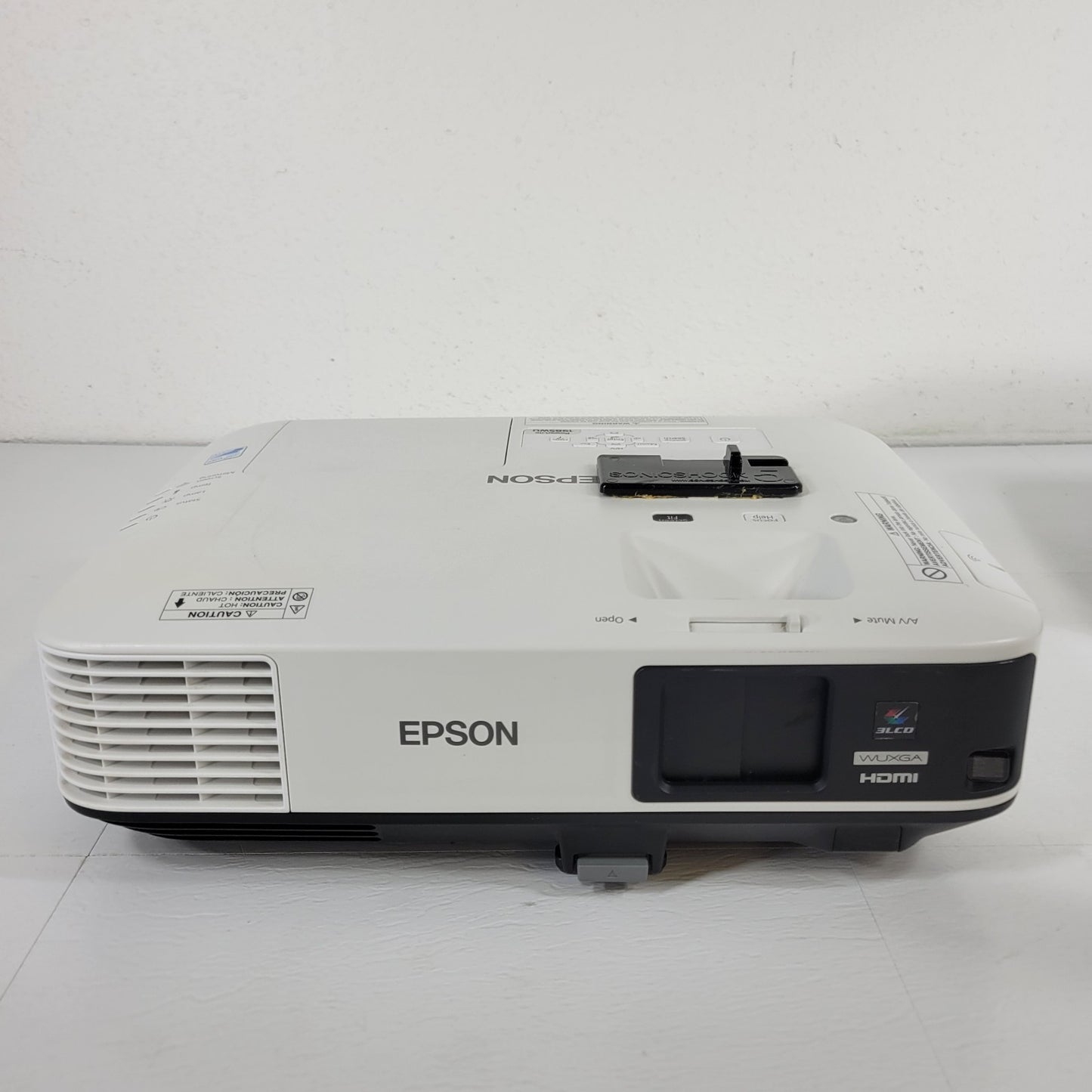 Epson H619A Power Lite 1985WU 3LCD Projector Under 2000 Lamp Hours