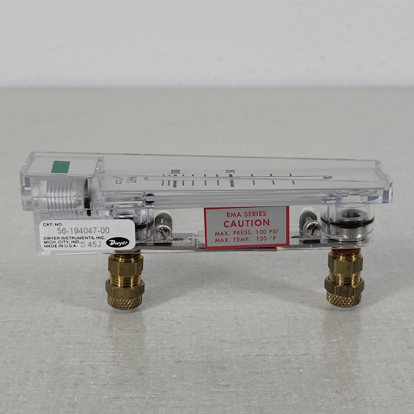 Dwyer Instruments 56-194047-00 cc/h LHe Flow Meter Max Press 100 PSI Regulator