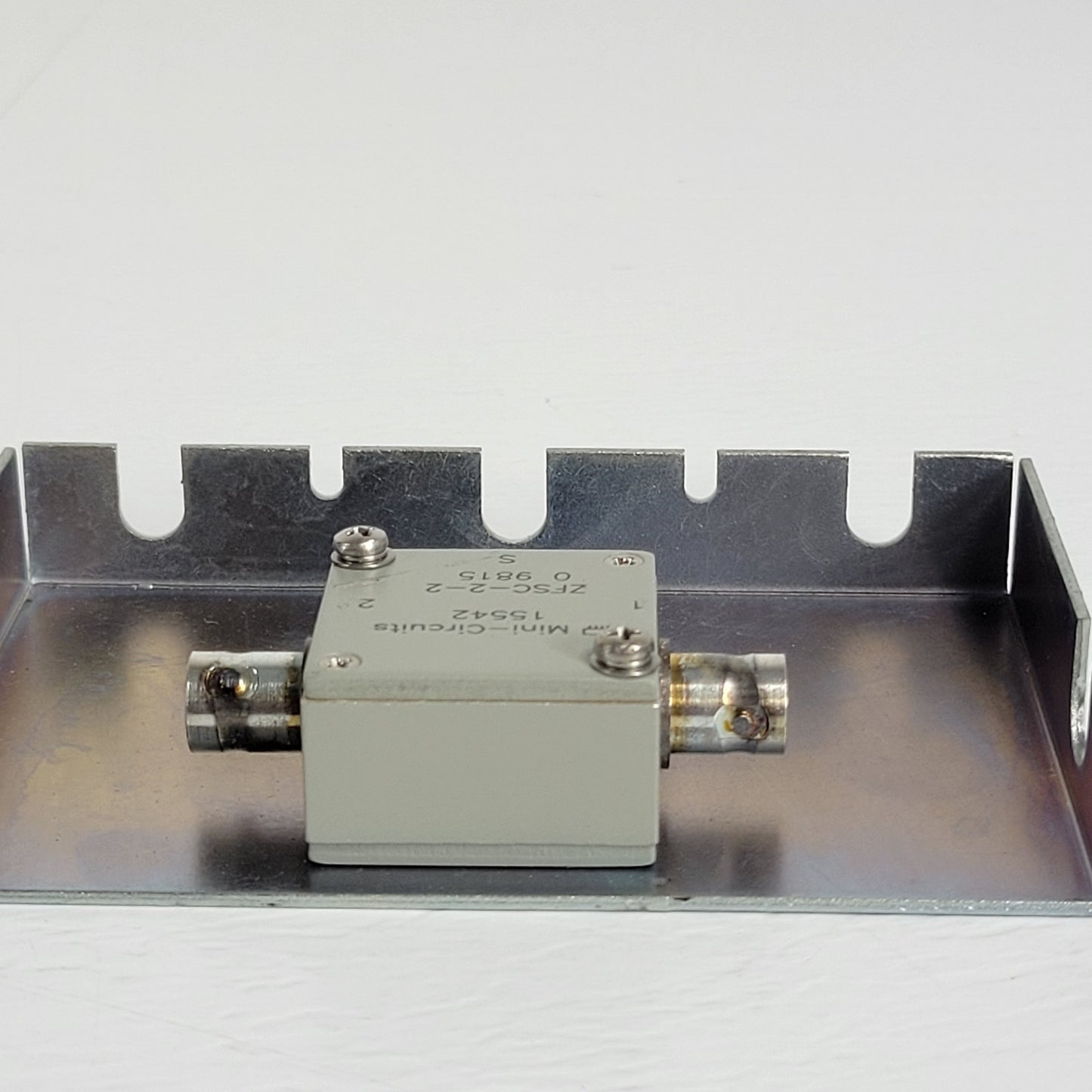 Mini-Circuits 15542 ZFSC-2-2 F BNC Directional Coupler Power Splitter Combiner