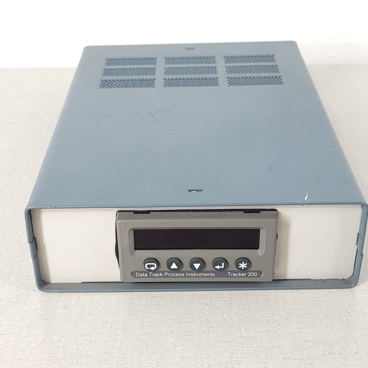 Schneider Electric 20-6045 D Tracker 260 Data Track Process Instrument w/ Relays
