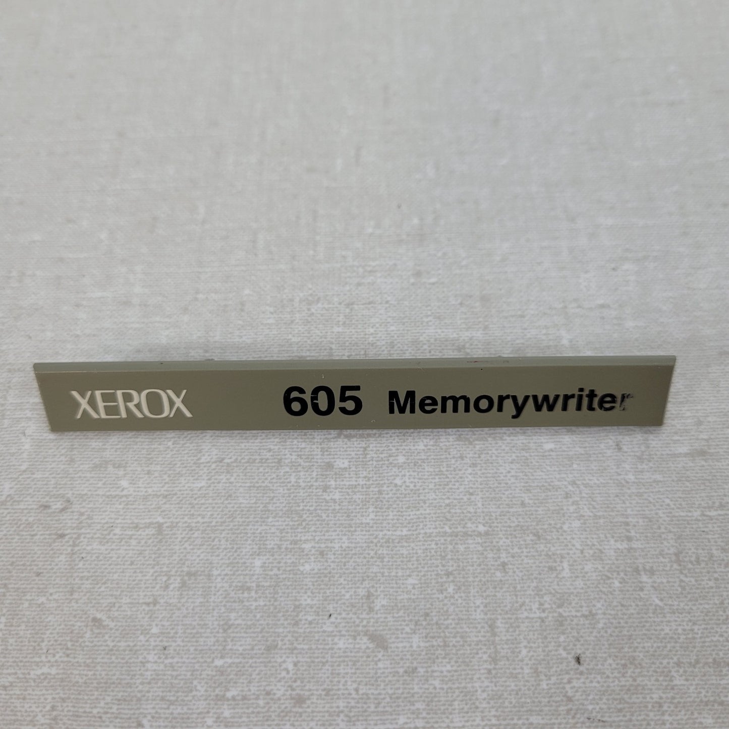 Xerox 610 and 615 Electronic Typewriter to 620 Series Memorywriter Upgrade Kit