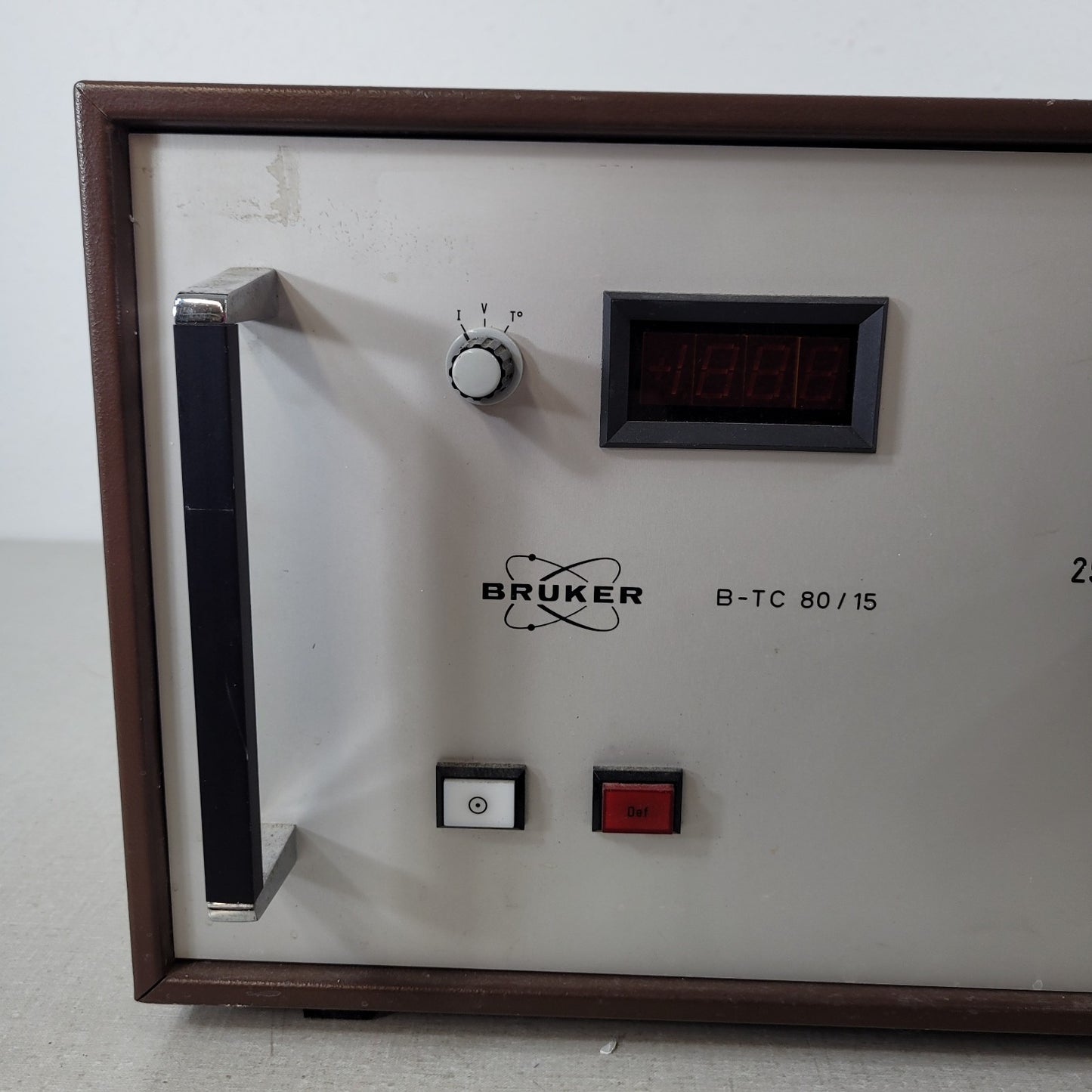 Bruker B-TC 80/15 Nuclear Magnetic Resonance NMR Temperature Control Unit BTC