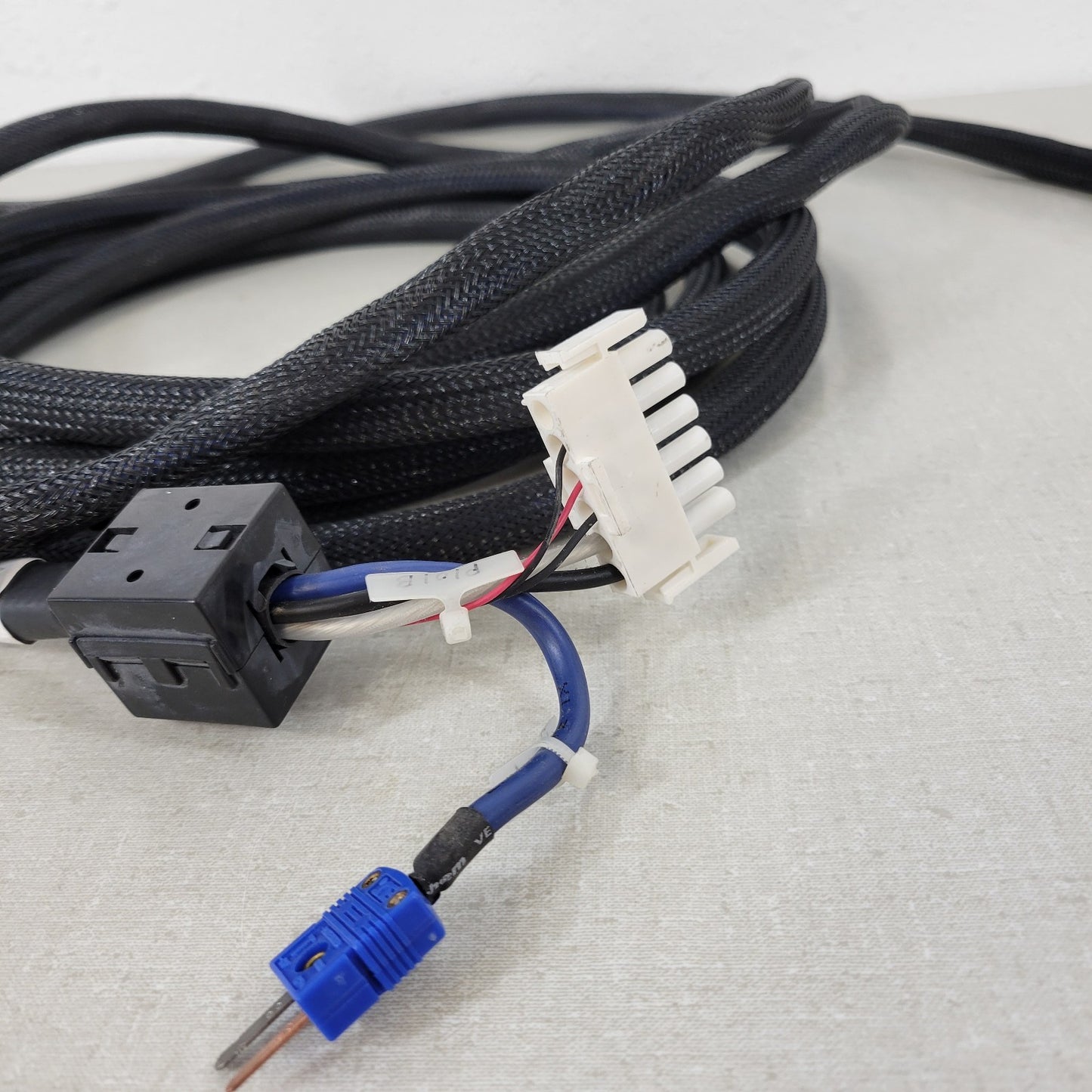 Varian NMR Cable 01-904755-00 Rev D P6004 9 Pin To Themocouple And 6 Pin 20Ft