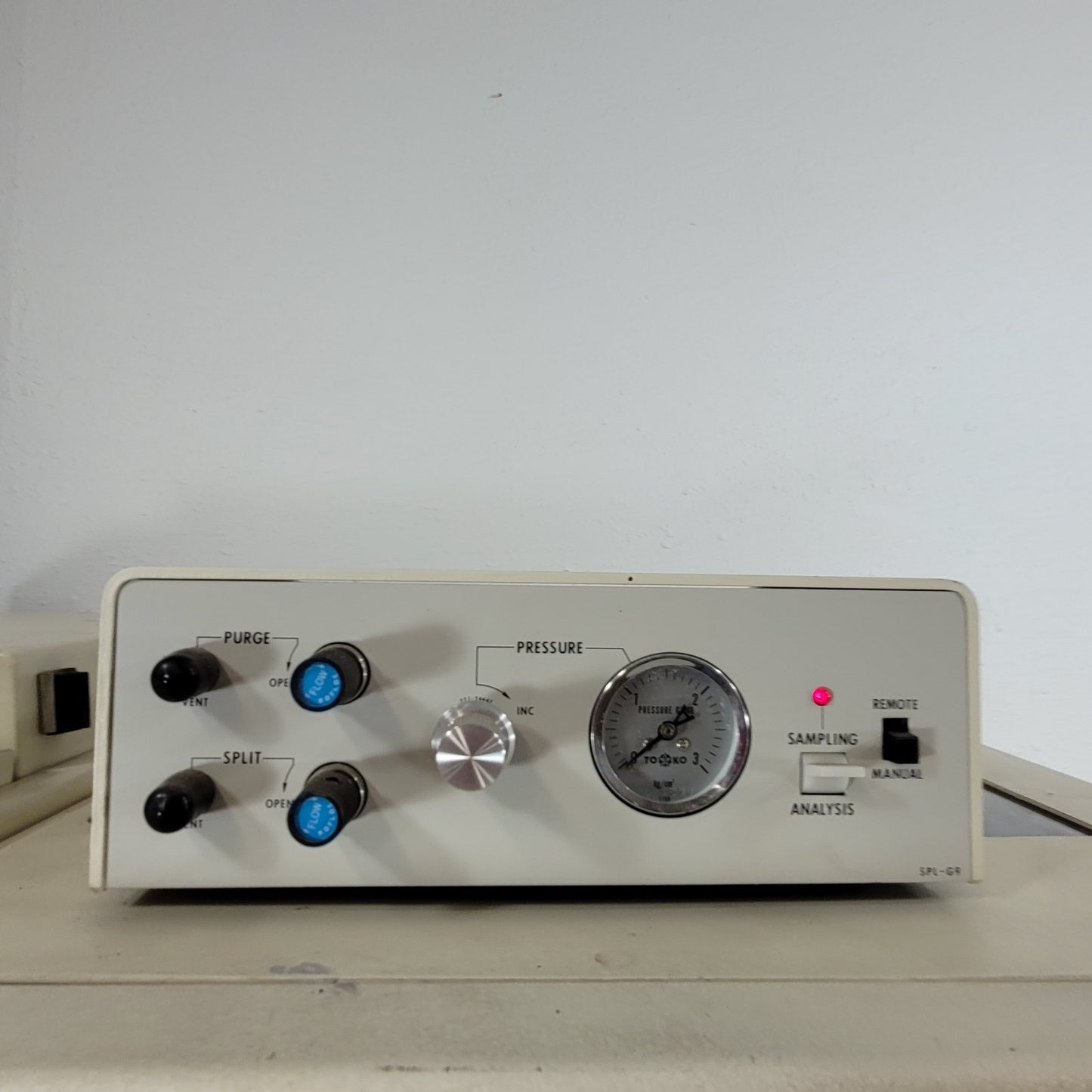 *What Parts Do You Want?* Shimadzu GC-15A Gas Chromatograph SPL-G9 AOC-9