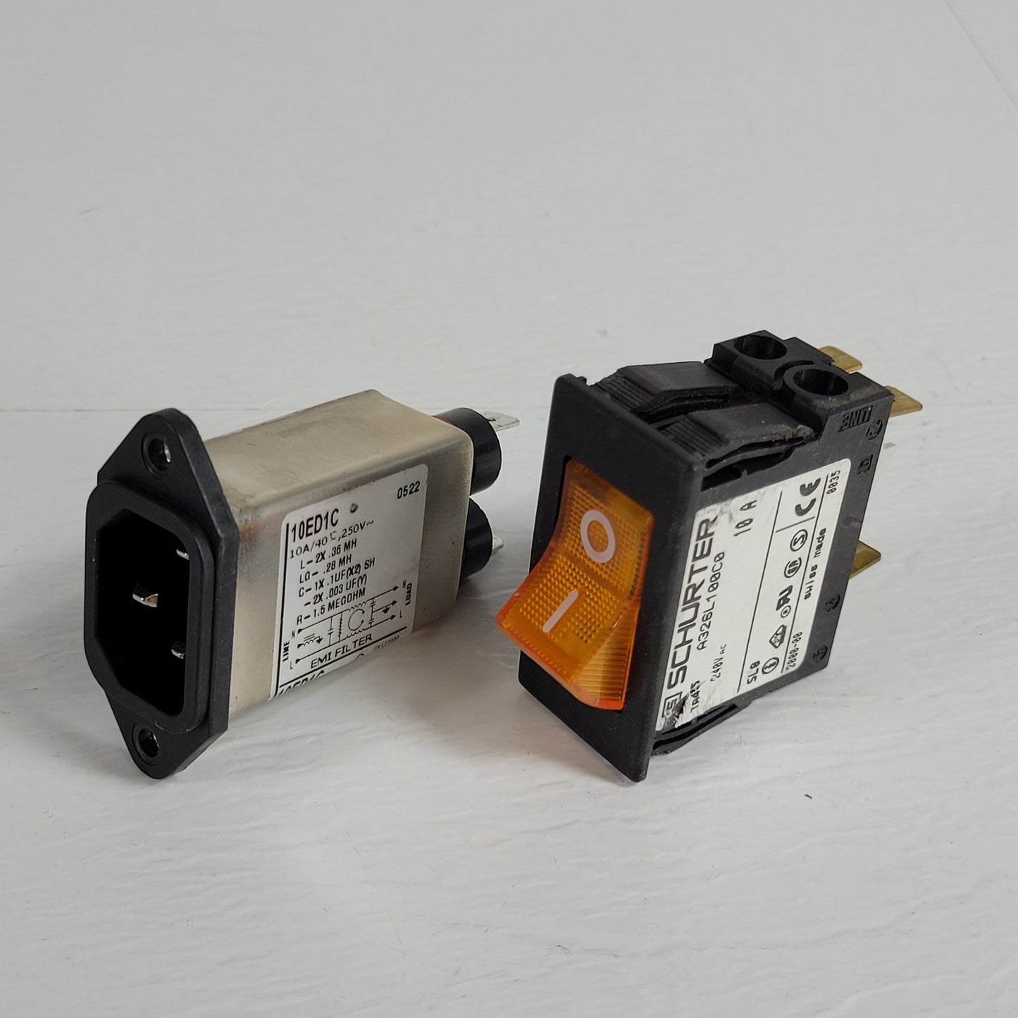 Schurter A326L100C0 Power Switch 10A And Corcom 10ED1C F7433 Power Inlet