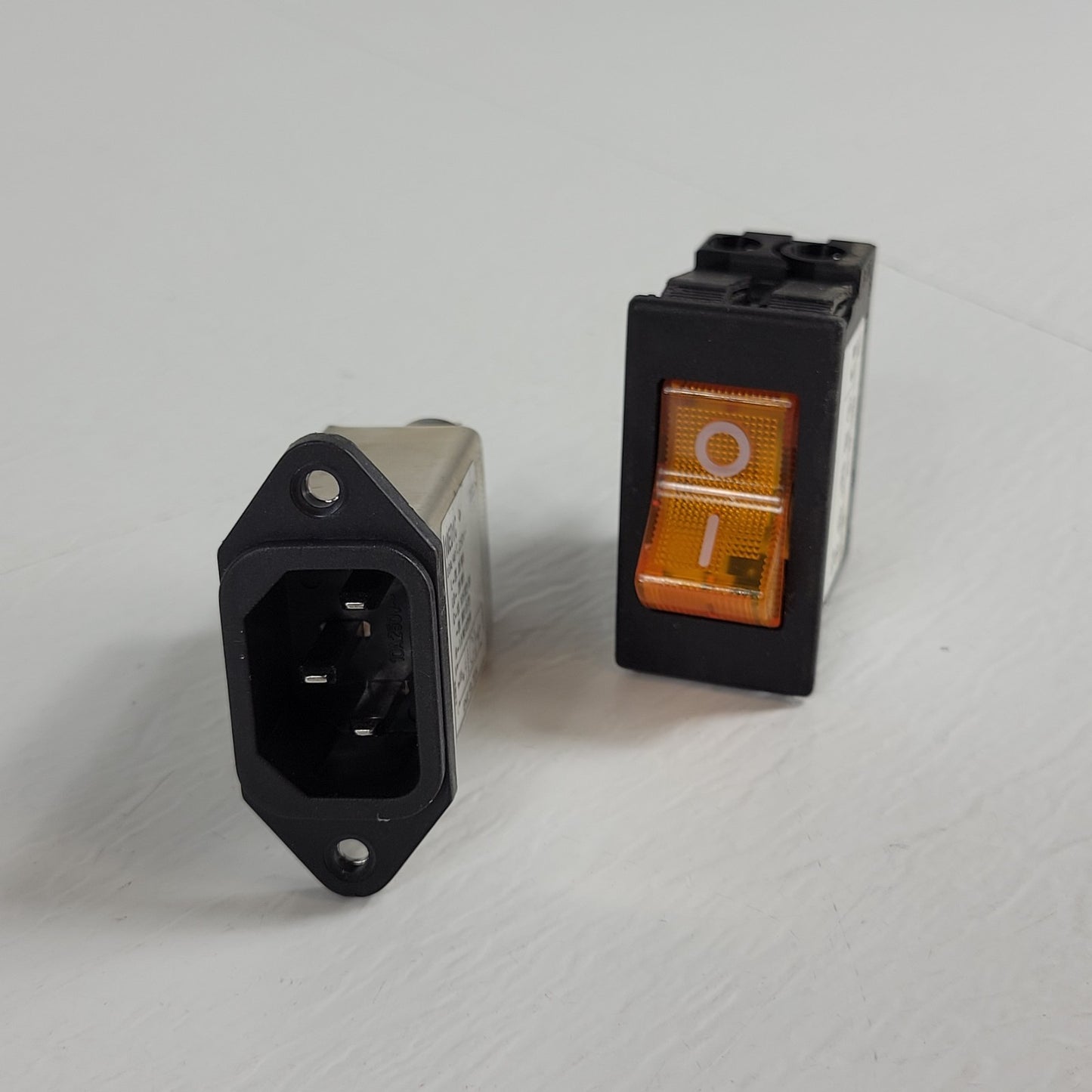 Schurter A326L100C0 Power Switch 10A And Corcom 10ED1C F7433 Power Inlet