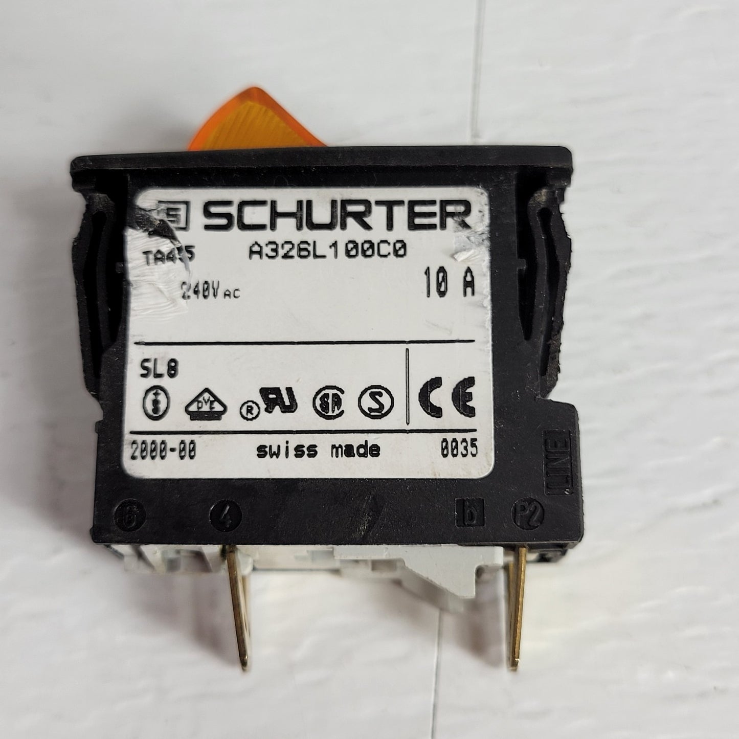 Schurter A326L100C0 Power Switch 10A And Corcom 10ED1C F7433 Power Inlet