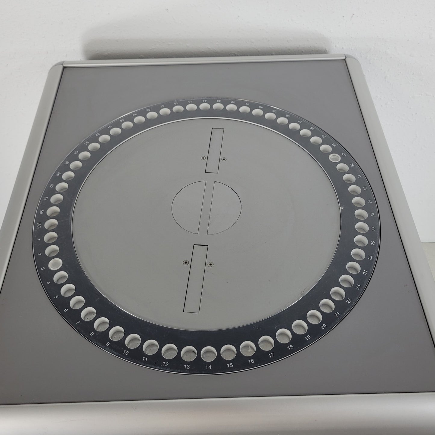 Elementar Vario MACRO Cube Organic Elemental Analyzer For Solid & Liquid Samples