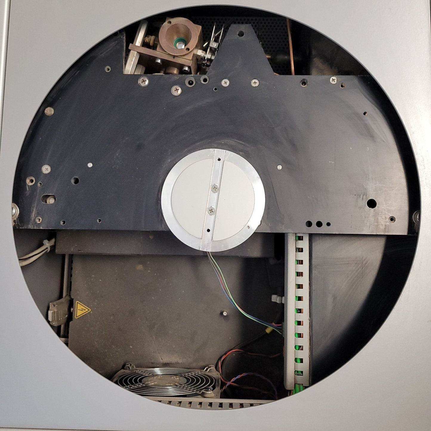 Elementar Vario MACRO Cube Organic Elemental Analyzer For Solid & Liquid Samples