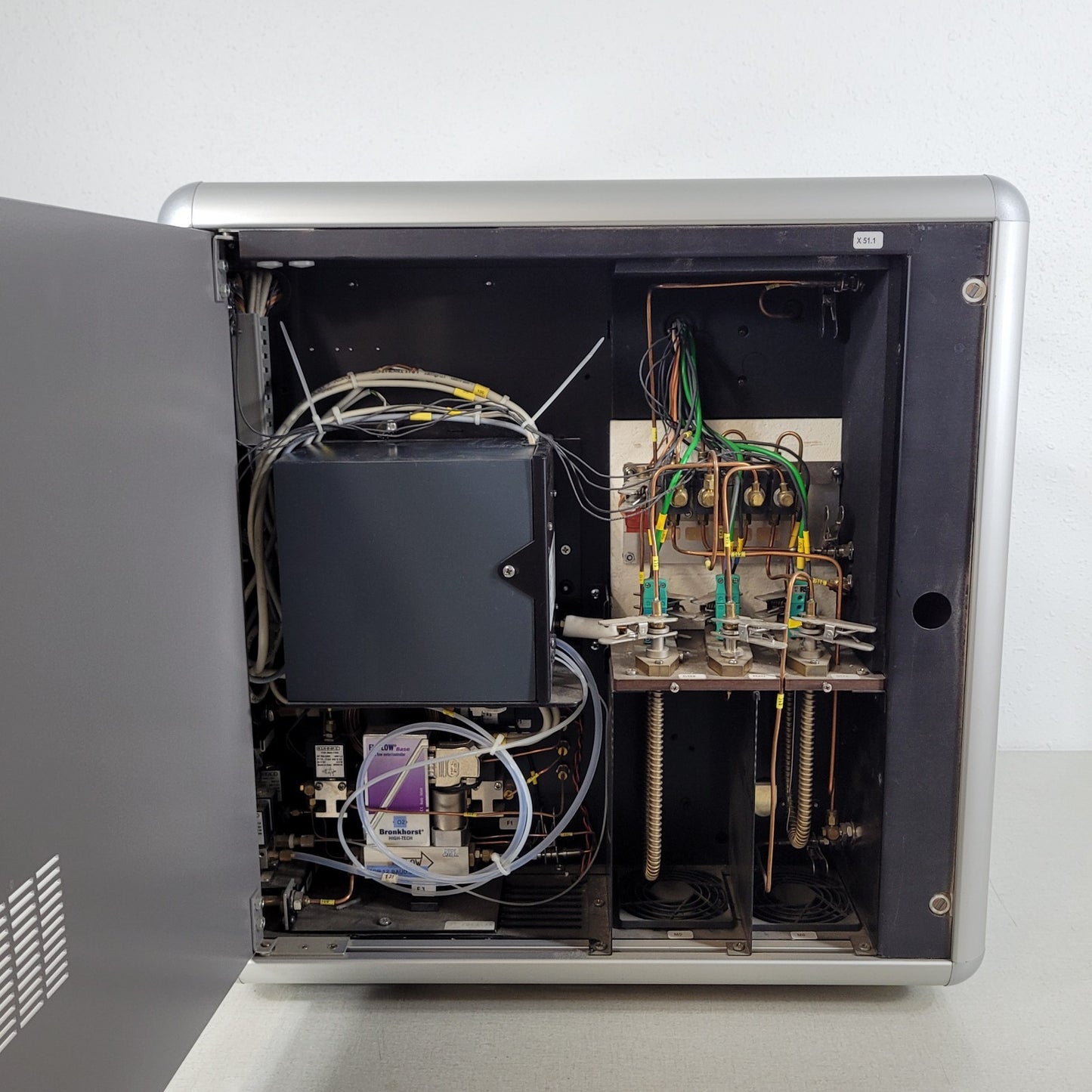Elementar Vario MACRO Cube Organic Elemental Analyzer For Solid & Liquid Samples