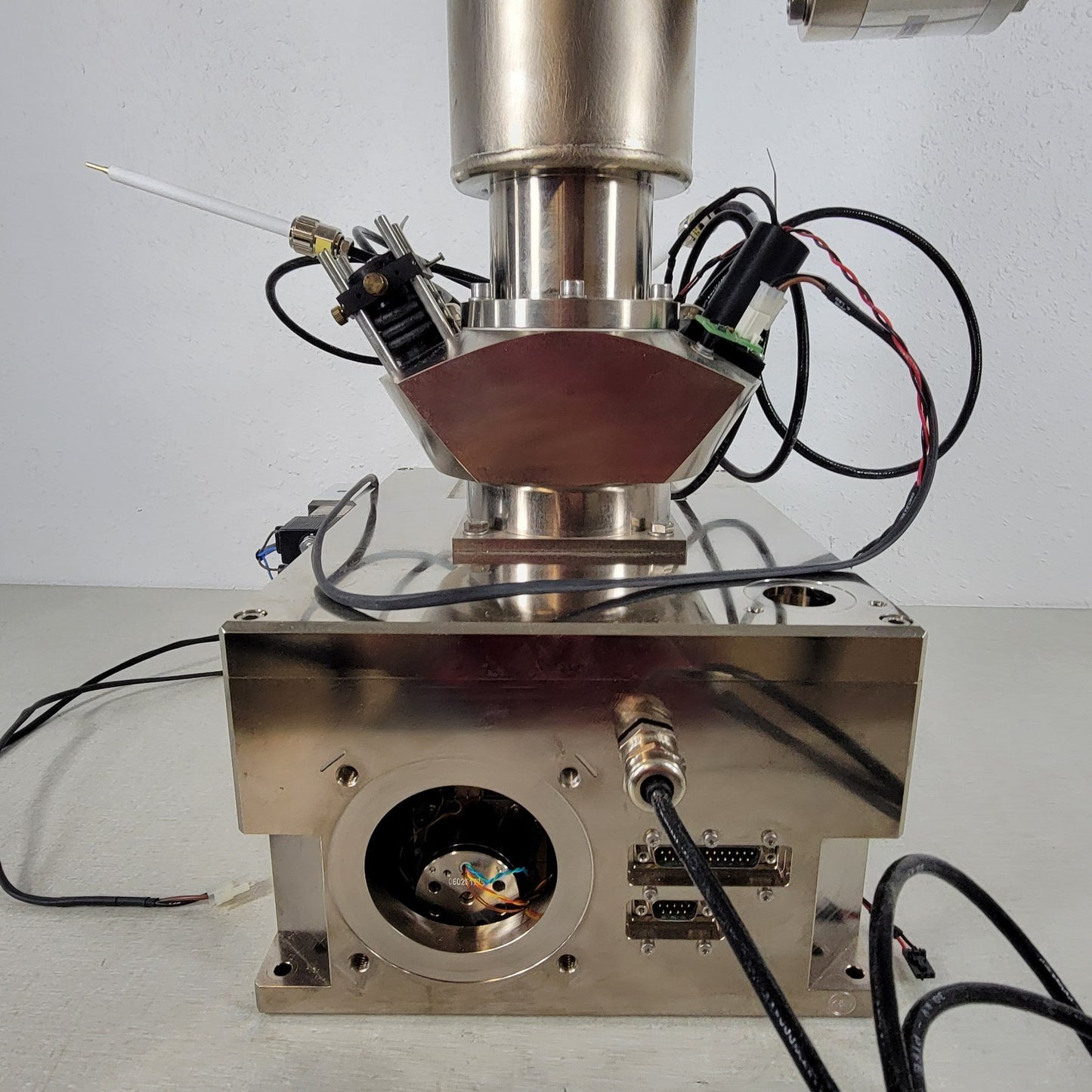Bruker Microflex Mass Spectrometer UHV Vacuum Chamber 224964.00080 237624.00009