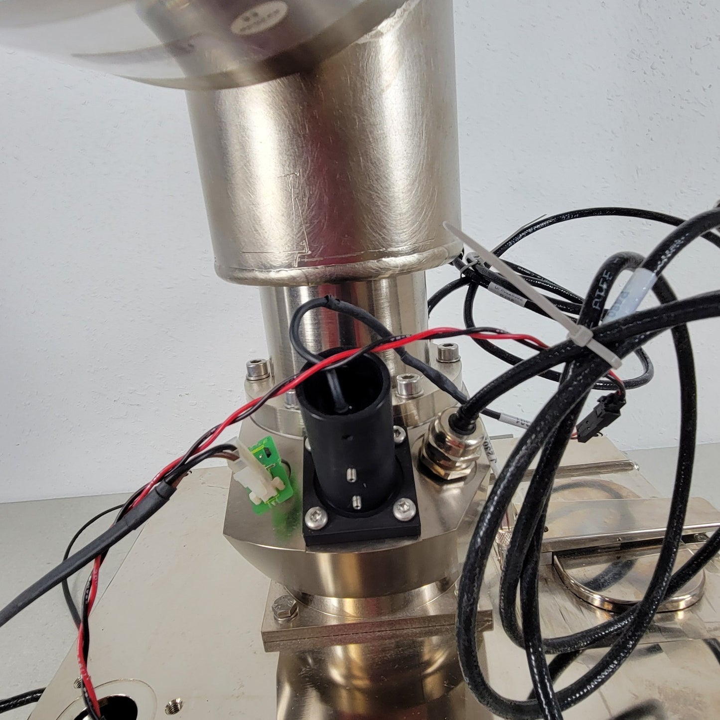Bruker Microflex Mass Spectrometer UHV Vacuum Chamber 224964.00080 237624.00009