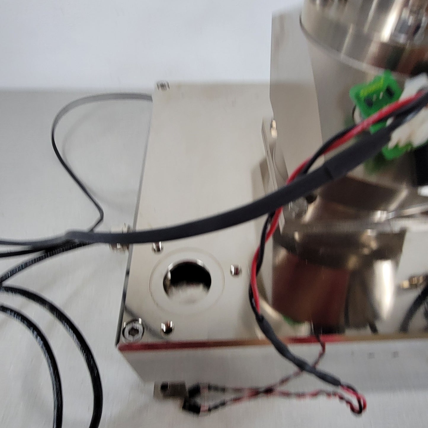 Bruker Microflex Mass Spectrometer UHV Vacuum Chamber 224964.00080 237624.00009