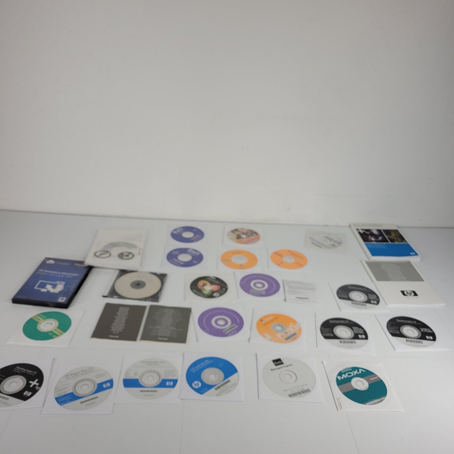 Operating CDs For Microsoft WinTV Moxa Software Hero Multimedia Suite CinePlayer