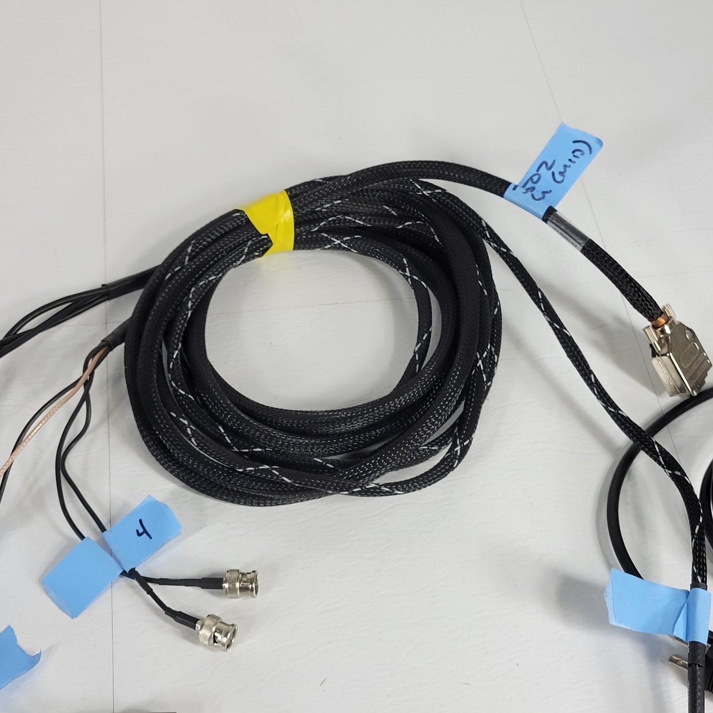 Bruker Microflex LT/SH Mass Spectrometer Cables To Connect To Control Computer