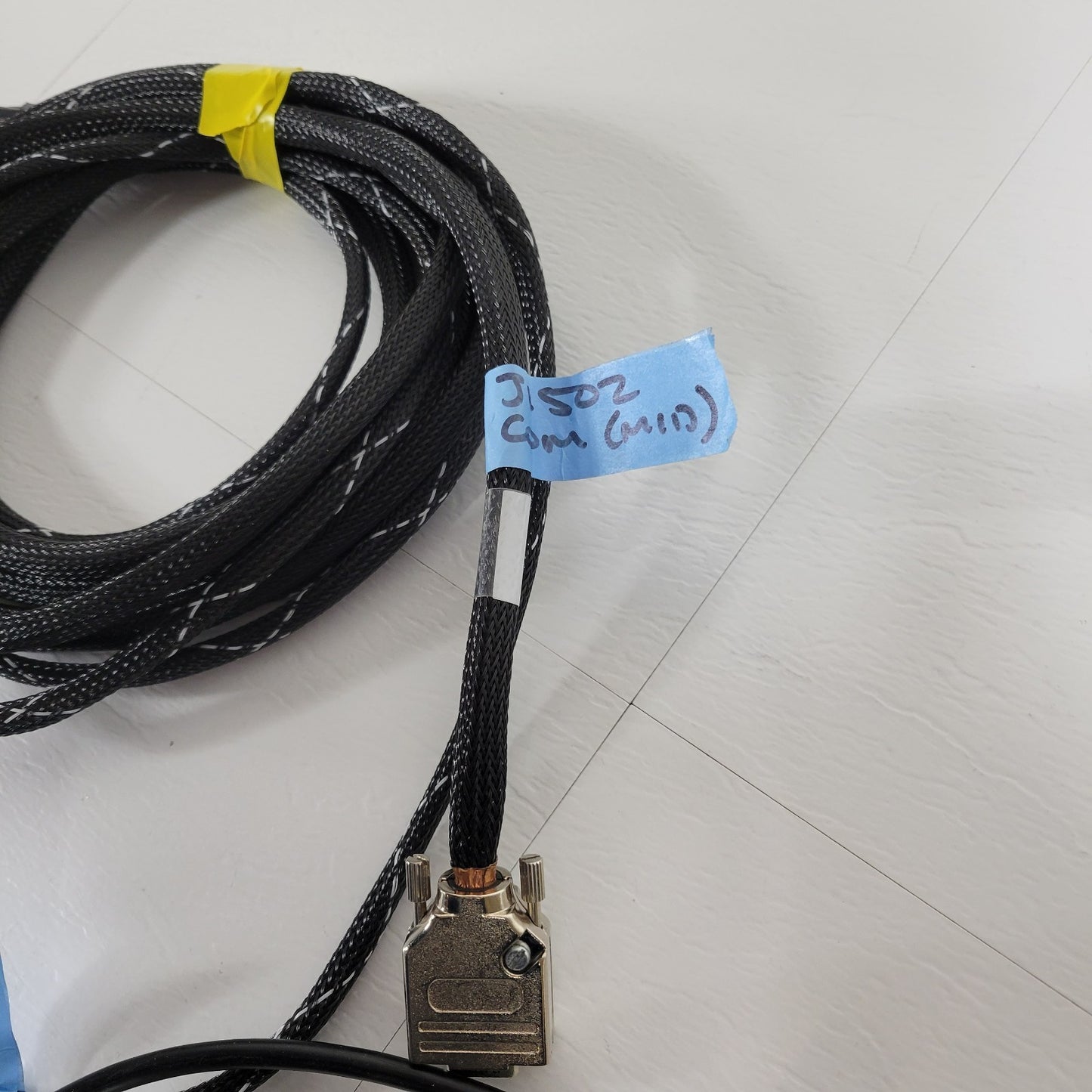 Bruker Microflex LT/SH Mass Spectrometer Cables To Connect To Control Computer