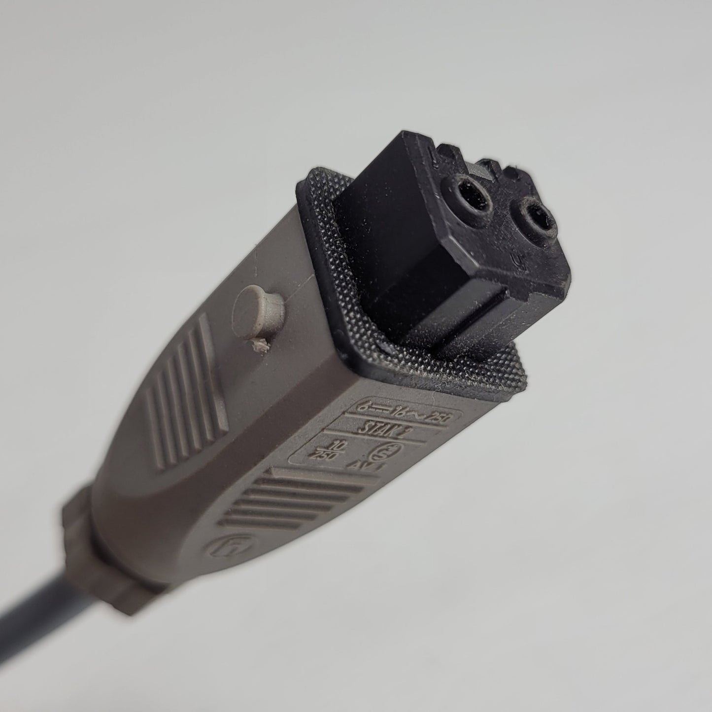 Hirschmann STAK 2 Actuator Connector For Power Supply & Signal Transmission