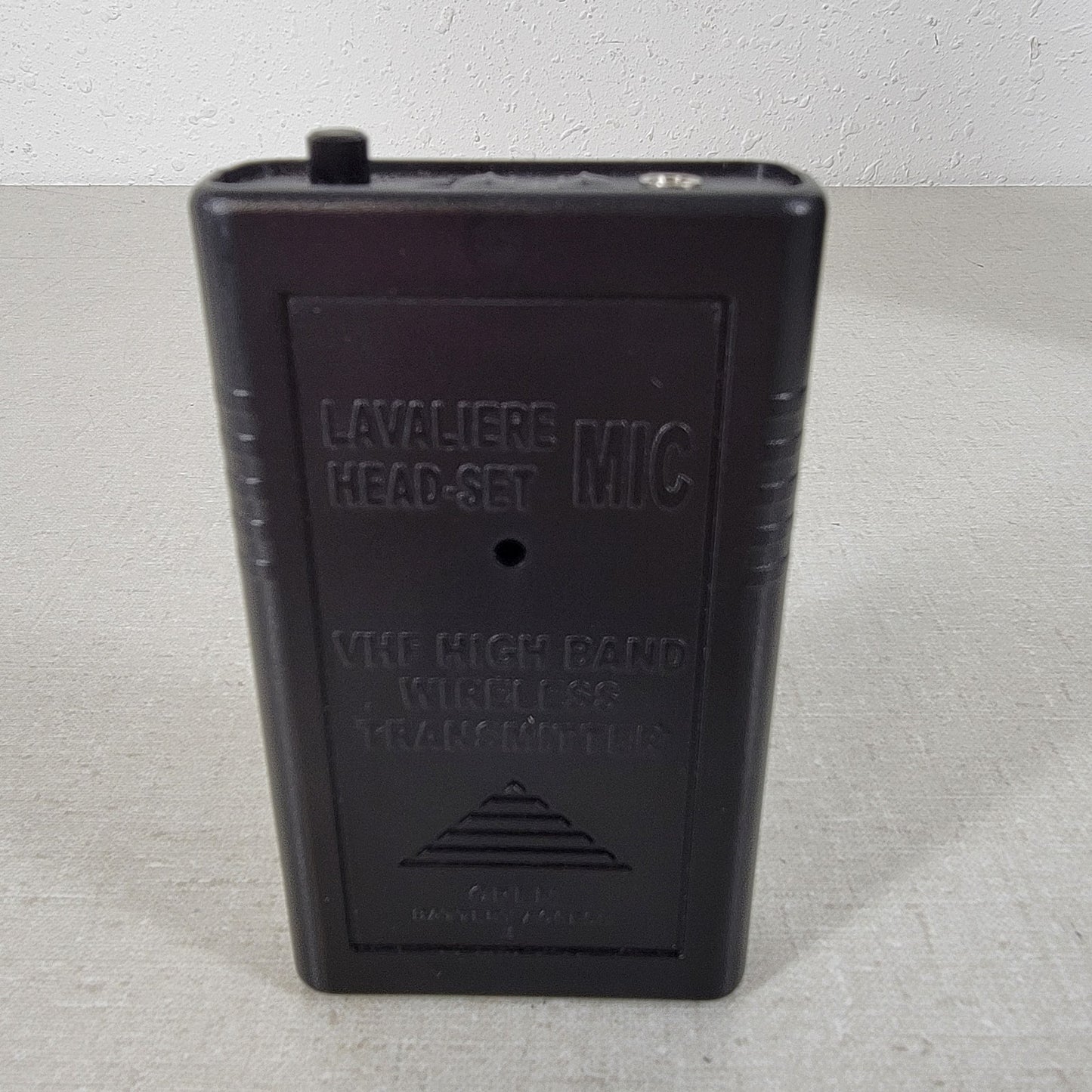 Hisonic HS-120B Rechargeable Portable Wireless Amplifier and Mic VFH High Band