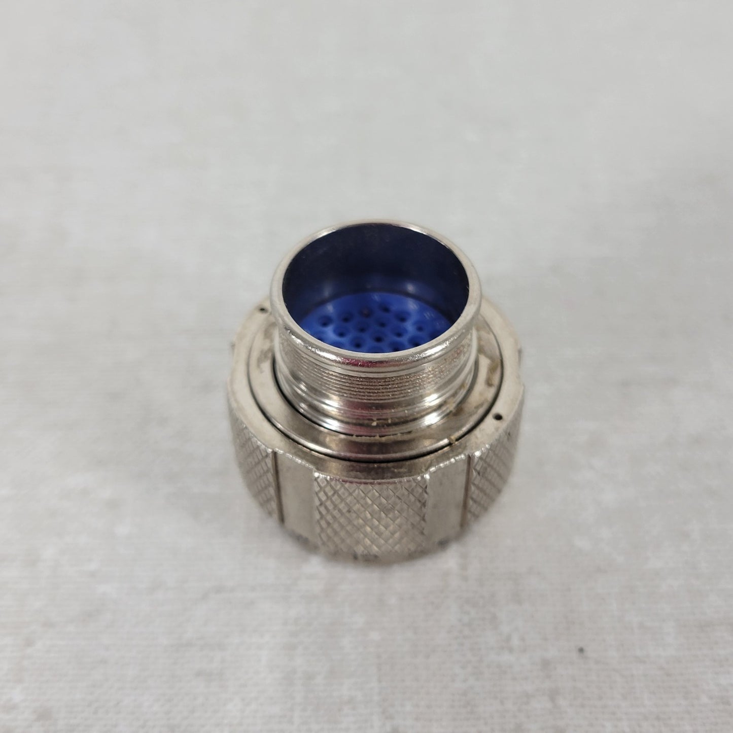 Glenair 801-007-16M13-37PA 06324 Mighty Mouse Female Circular MIL Spec Connector