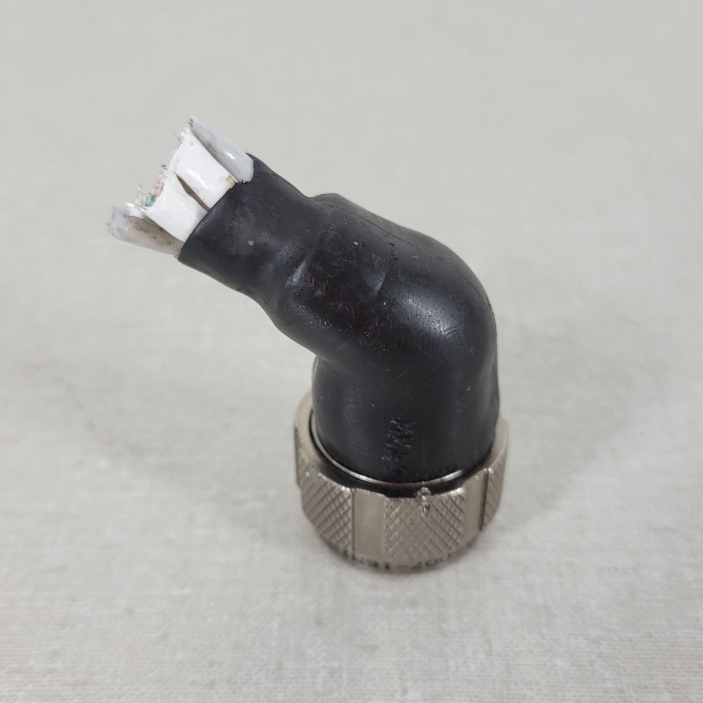 Glenair 801-007-16M13-37PA 06324 Mighty Mouse Male Circular MIL Spec Connector