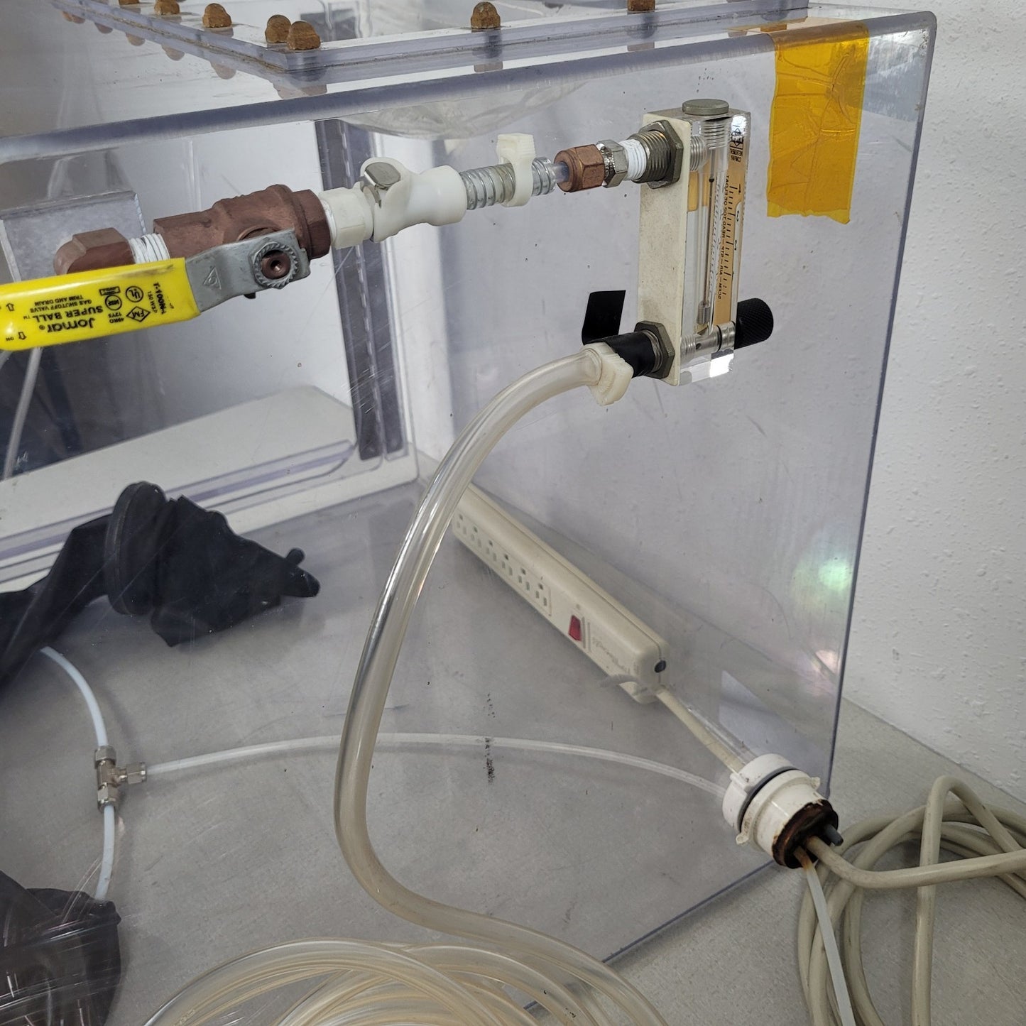 FOR PARTS Table Top Laboratory Controlled Gas Glovebox 24" X 25" X 20" Tall
