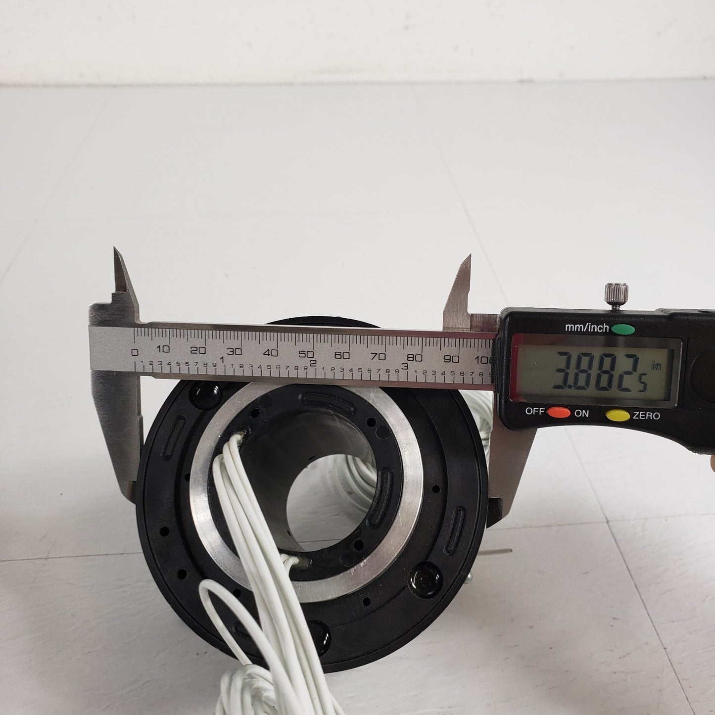 Northrop Grumman Through-Bore Slip Ring 459812x176 12 Way 1-1/2" Bore Moog