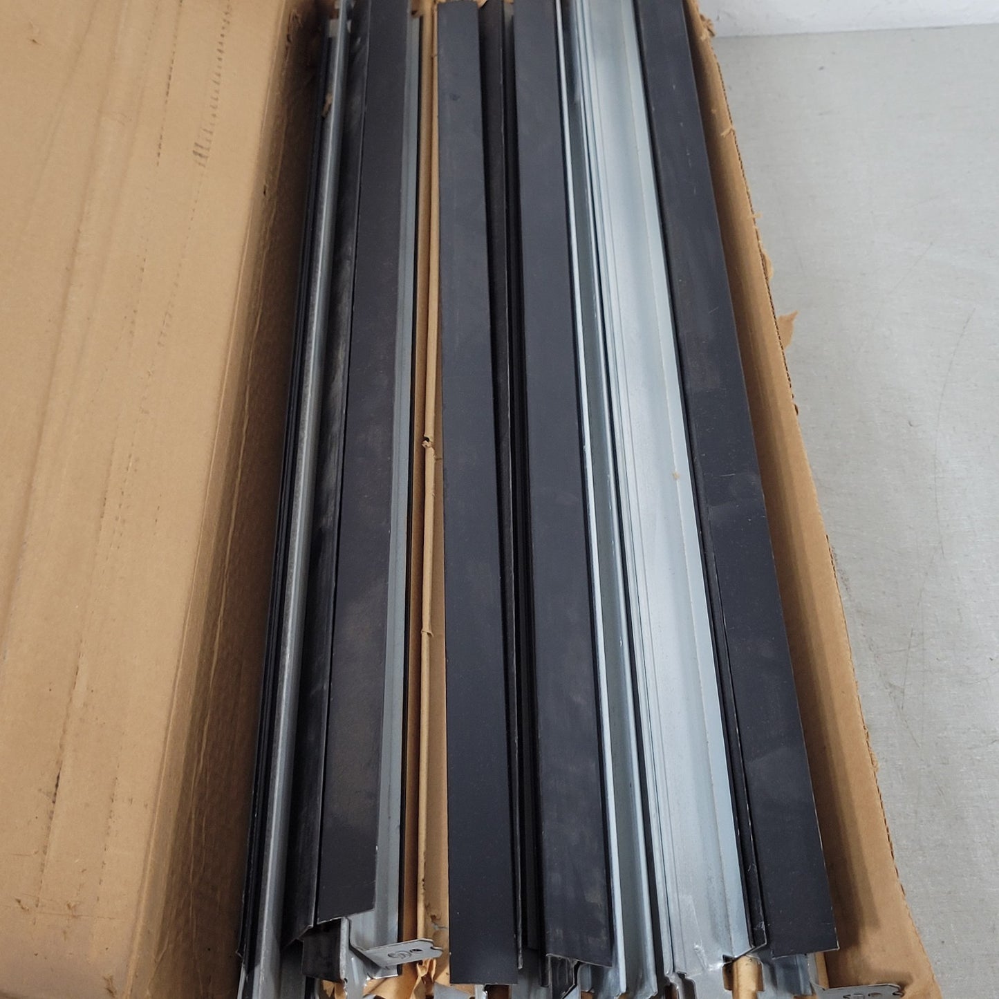 Armstrong 7011B Black 2' Drop Ceiling Cross Tee Box Of 60 Pieces Two Foot