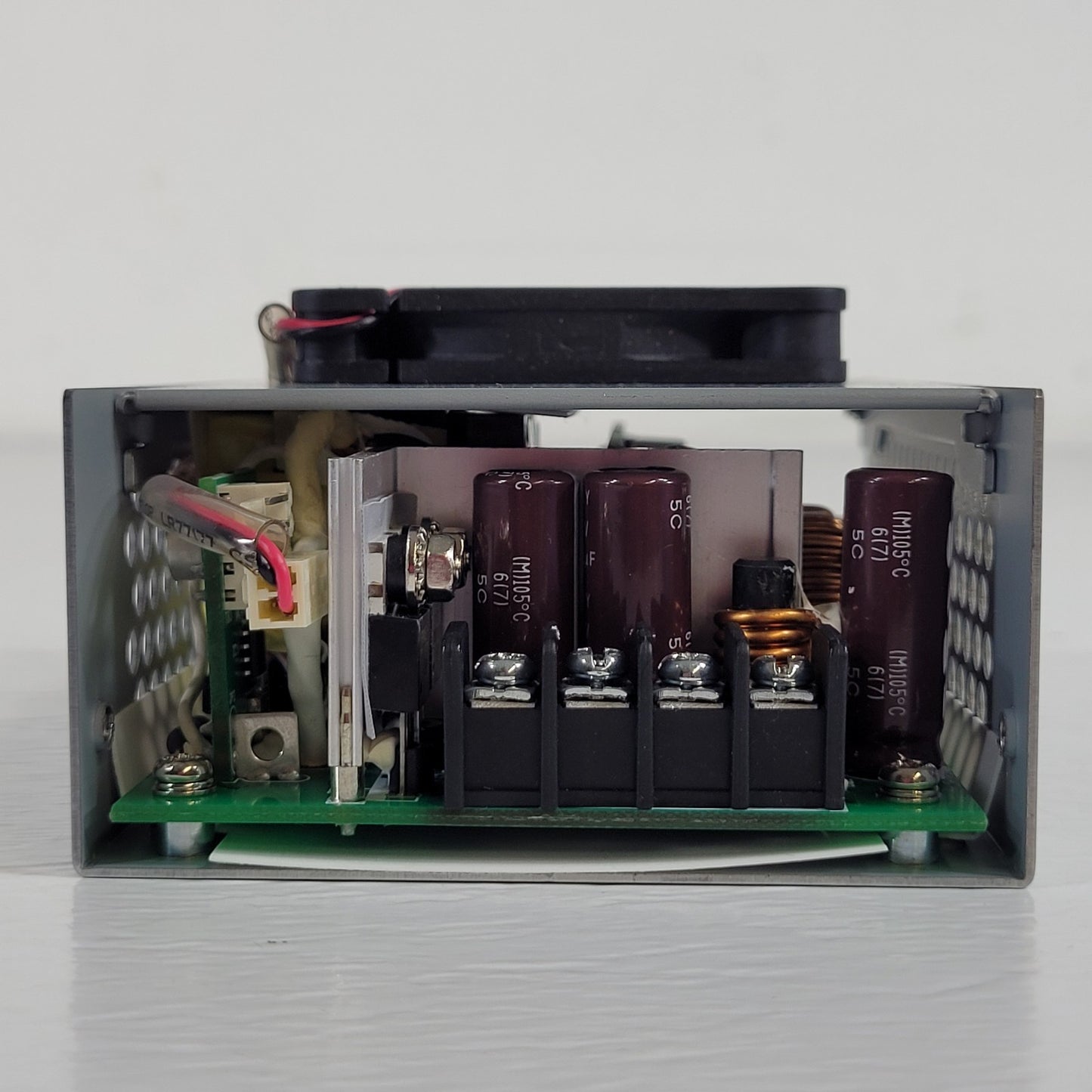 Skynet SNP-E308M 300W Single Output Power Supply with PFC From ULT25NEU Freezer