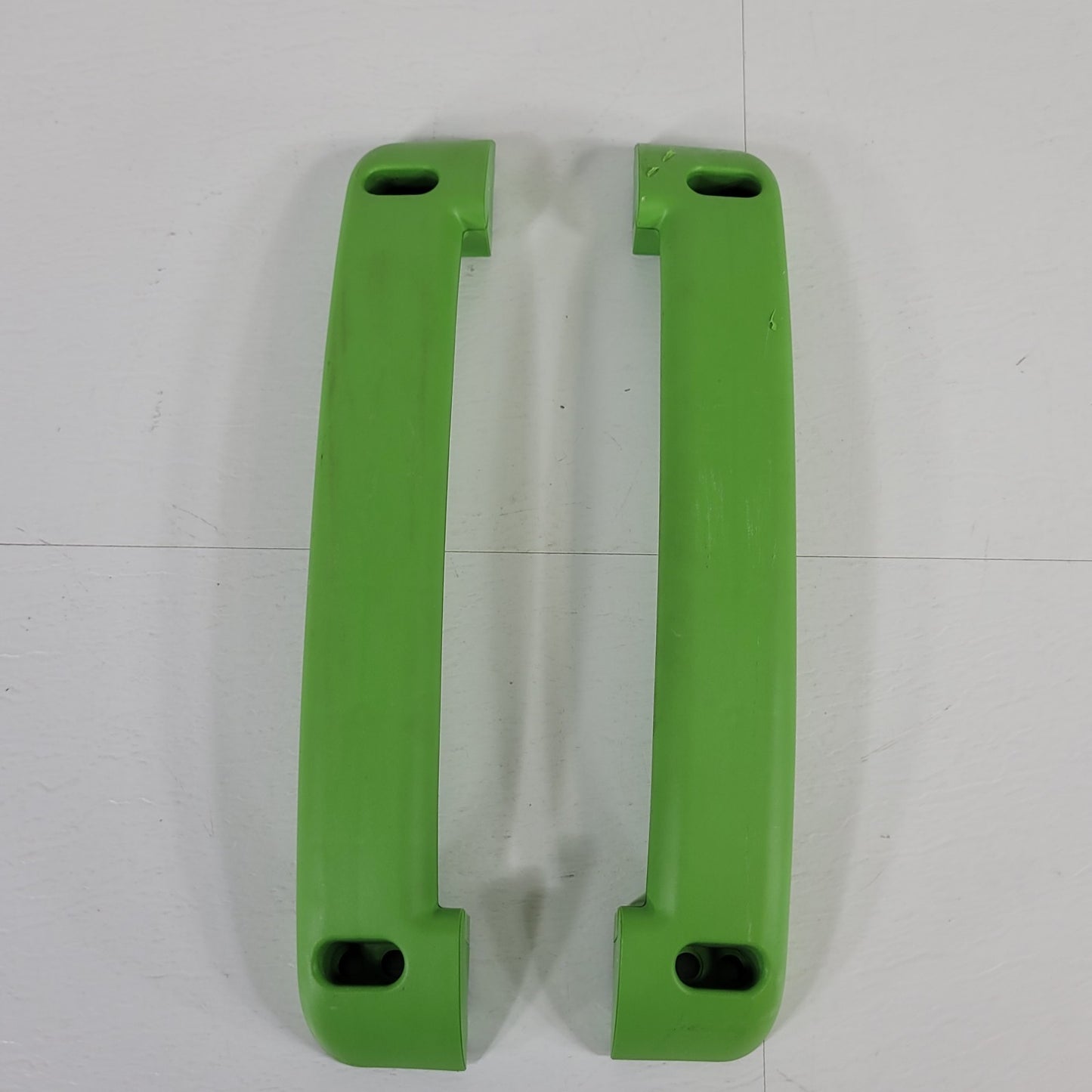 Stirling Ultracold ULT25NEU Low Temp Cryofreezer Protective Casing Front & Back