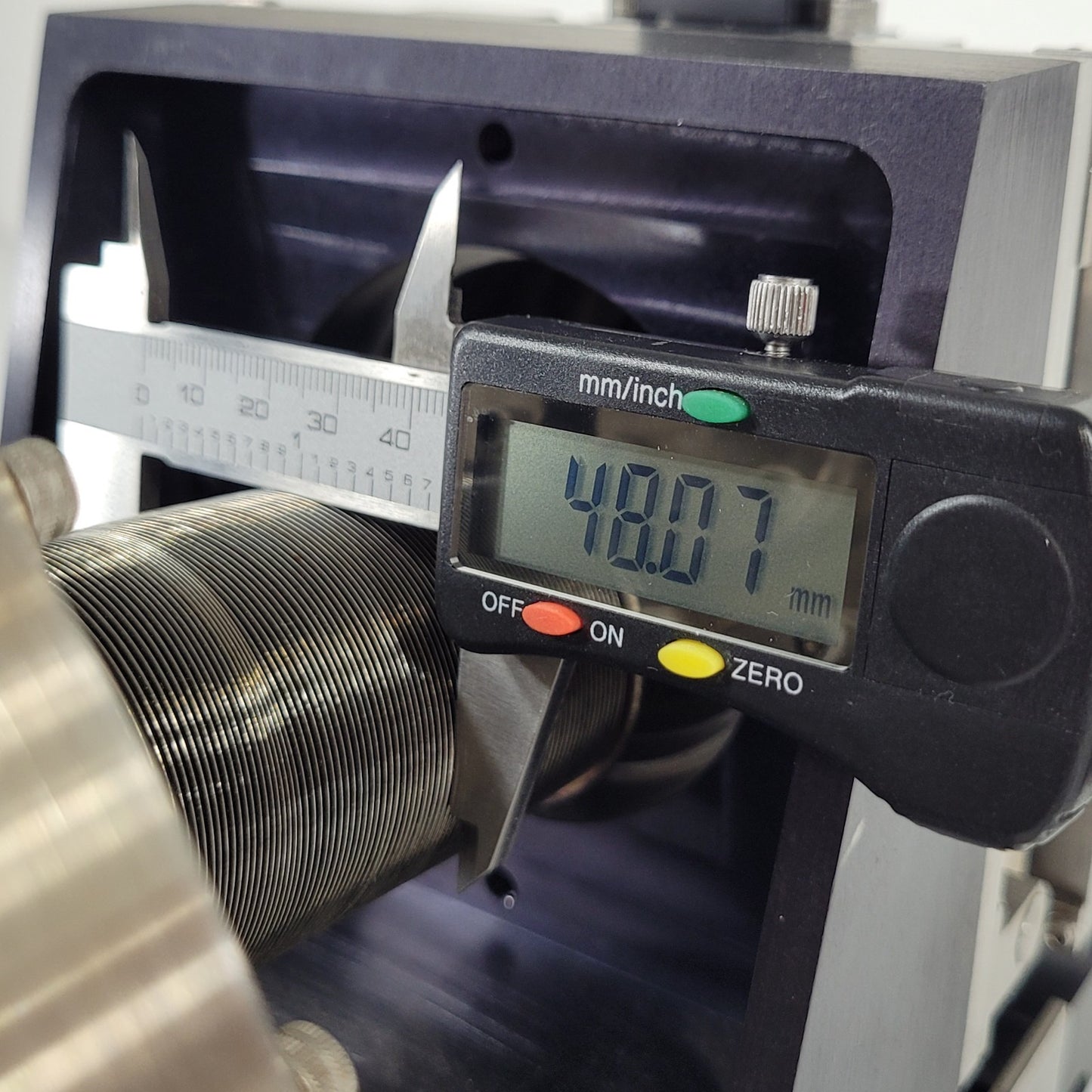 Ultra High Vacuum XYZ Translation Stage DN100CF 6" CF Bellows 2.75" Conflat UHV