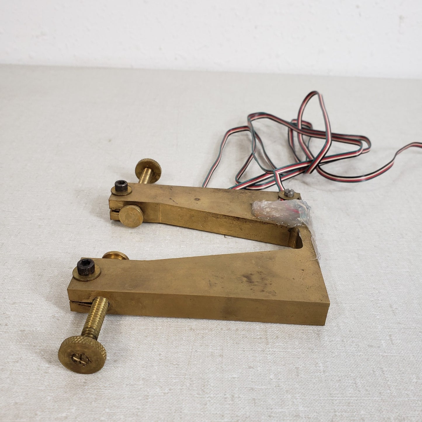 Custom Brass Dual Thumb Screw Clamp Strain Gauge Clamp 1.46" Max Opening
