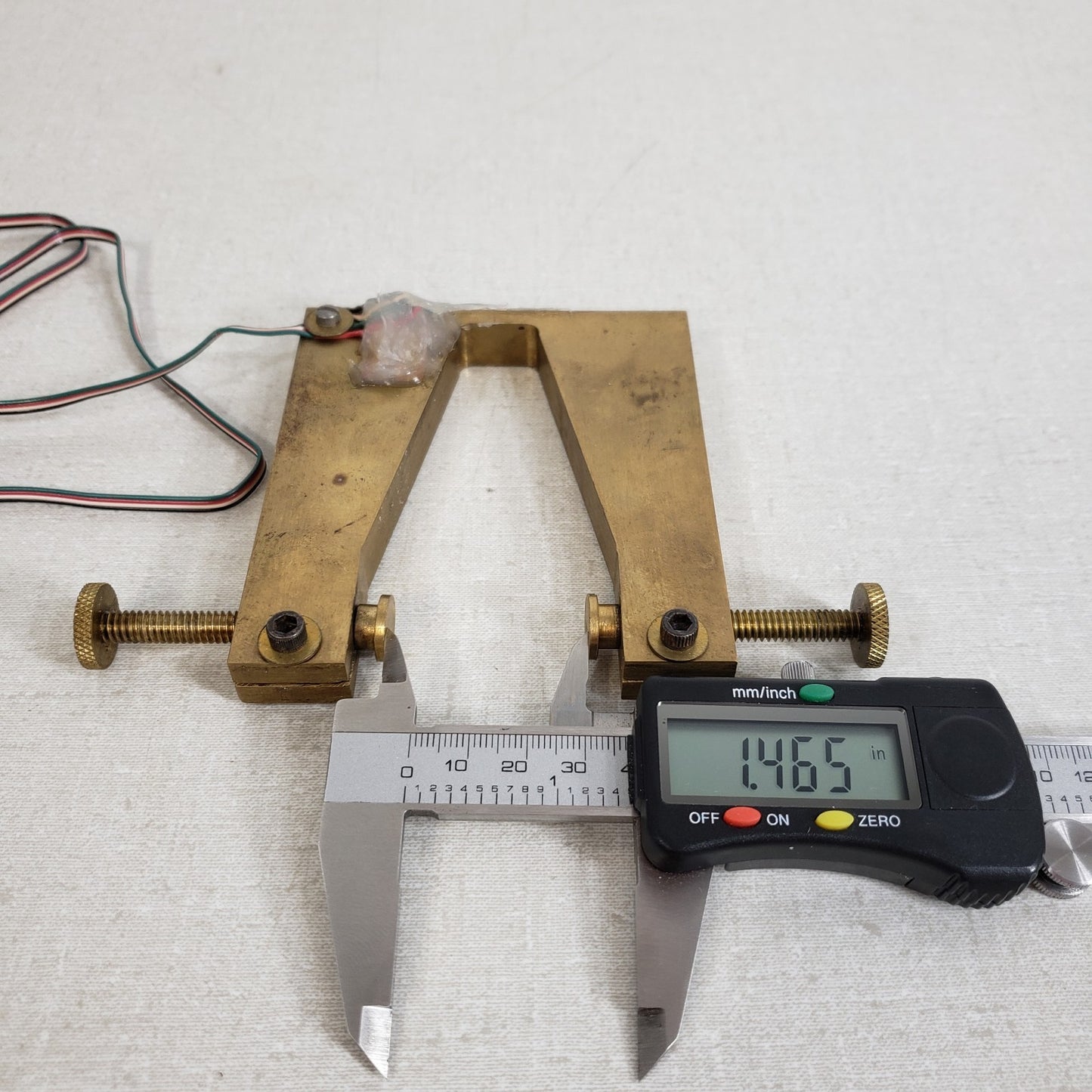 Custom Brass Dual Thumb Screw Clamp Strain Gauge Clamp 1.46" Max Opening