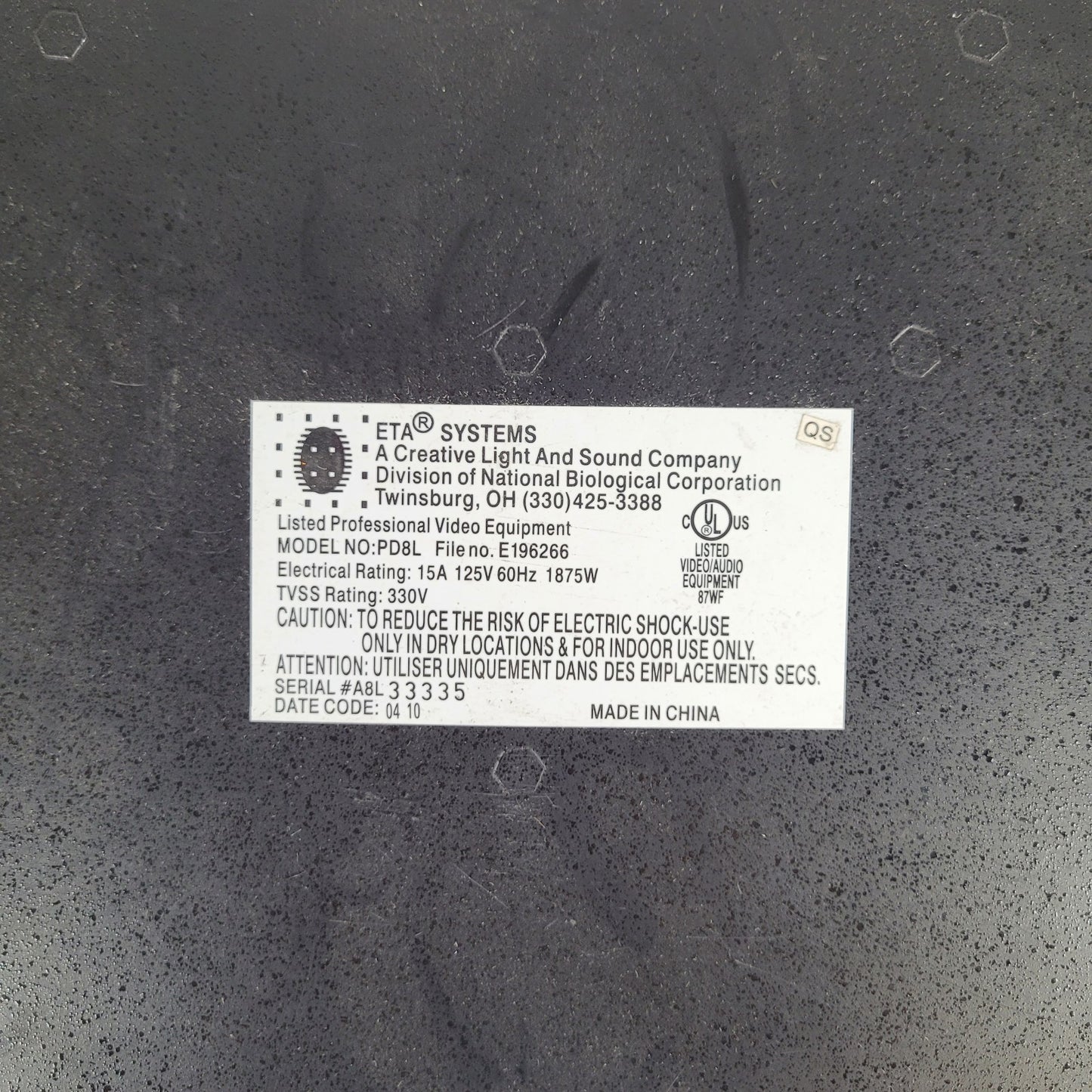 ETA Systems PD8L Power Distribution Conditioner 8 Plug Protected Circuit Breaker