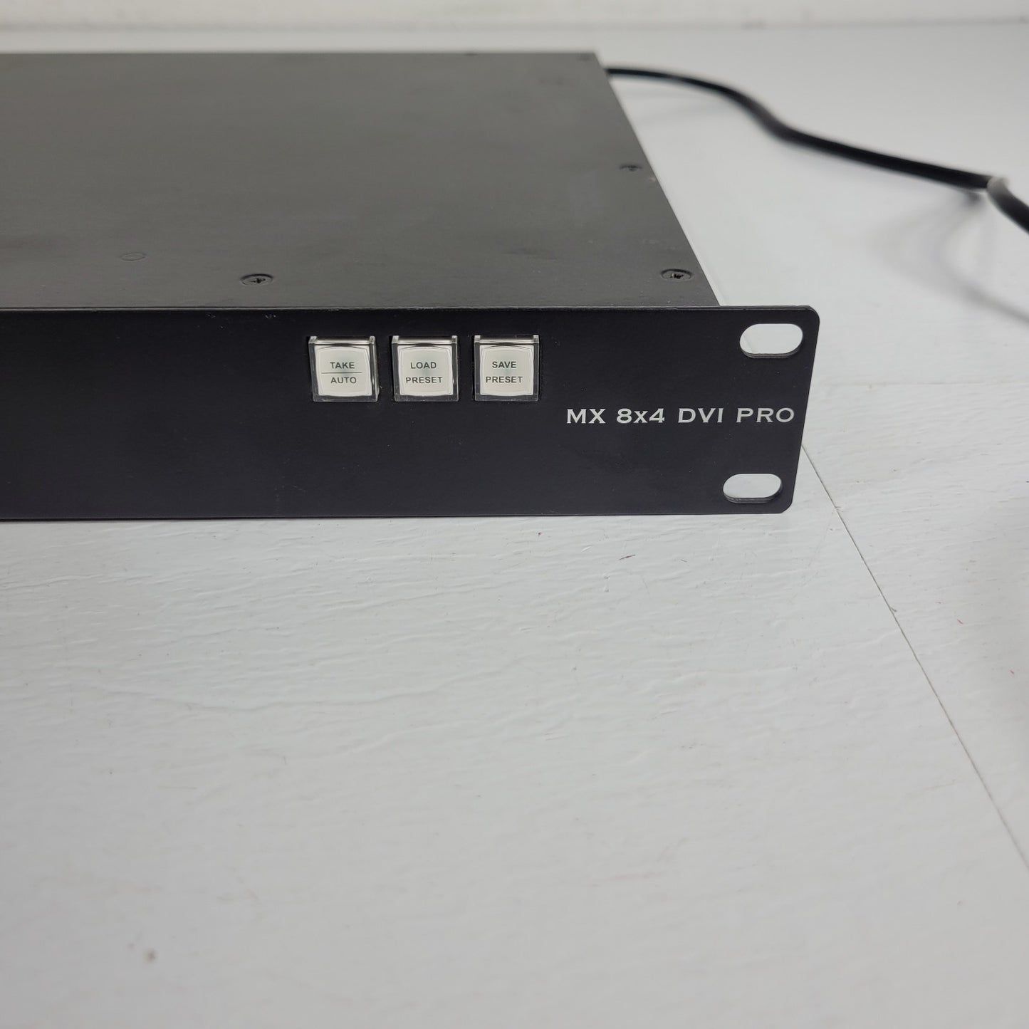 Lightware MX 8x4 DVI PRO Video Matrix 100-240V 8 Input 4 Output Switcher