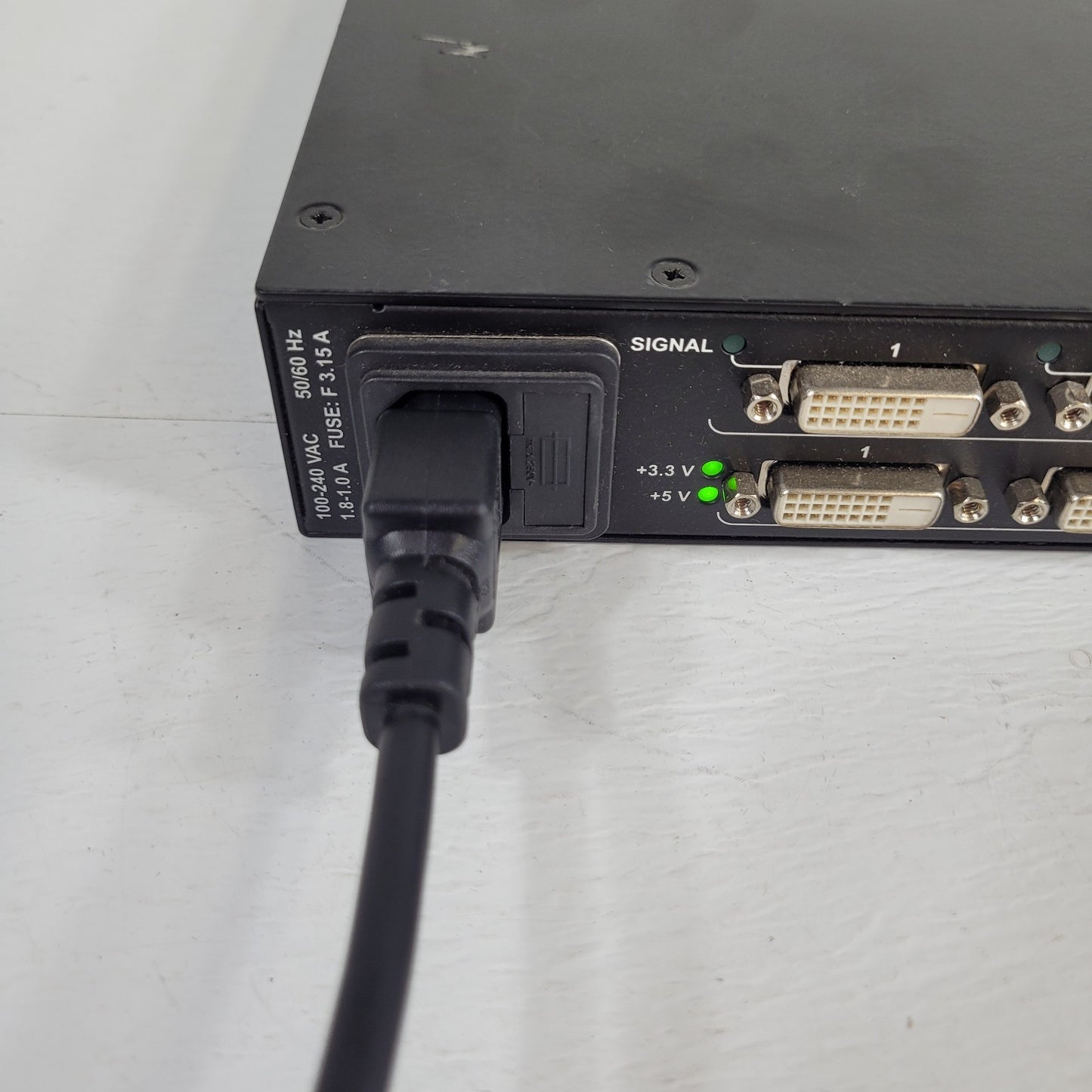 Lightware MX 8x4 DVI PRO Video Matrix 100-240V 8 Input 4 Output Switcher