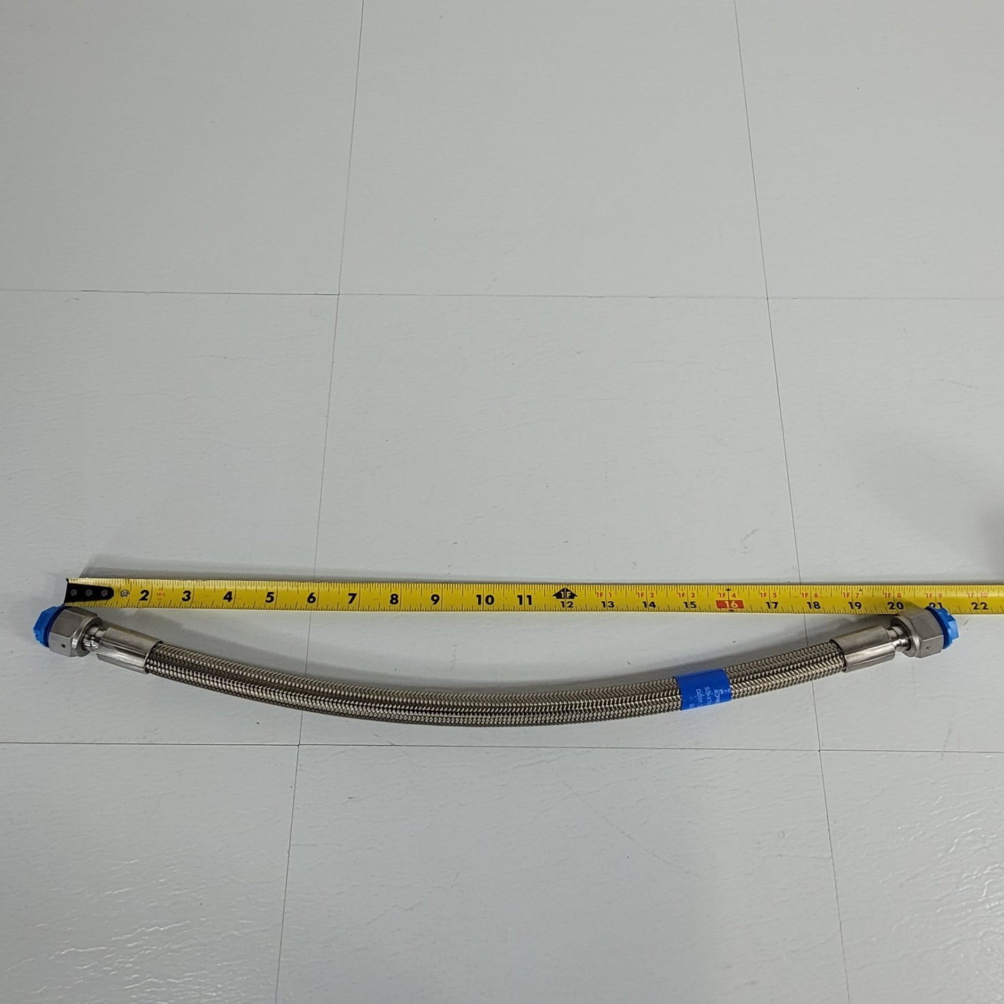 Swagelok SS-XT8VF8VF8-20 20.5" Stainless Steel Flexible Braided Hose 3001713