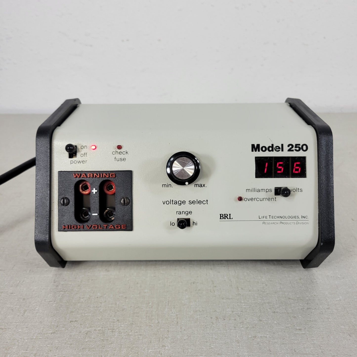 BRL Life Technologies 250 Electrophoresis DC Power Supply 115 Volts 1 Amp