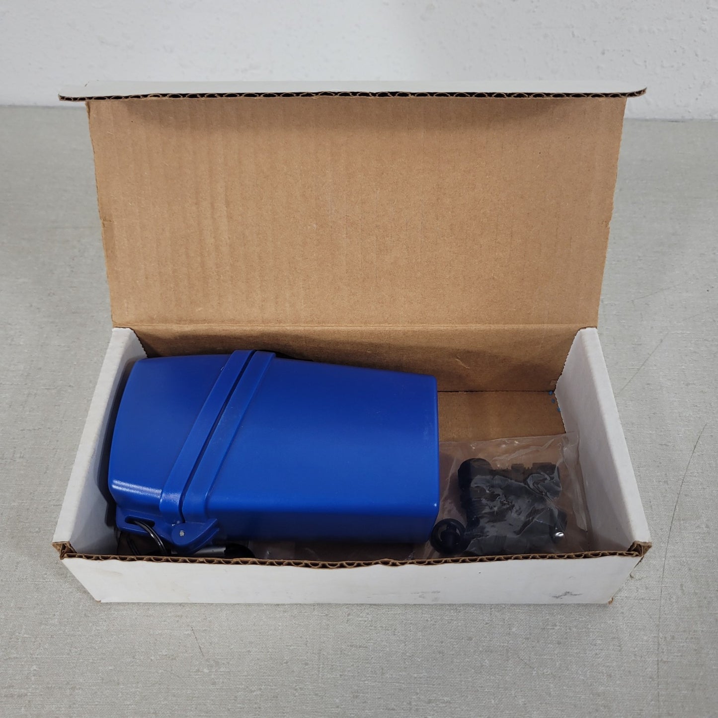 Spectrum 3659WD1 Watchdog Waterproof Micro Station Clamshell Enclosure w/ plugs